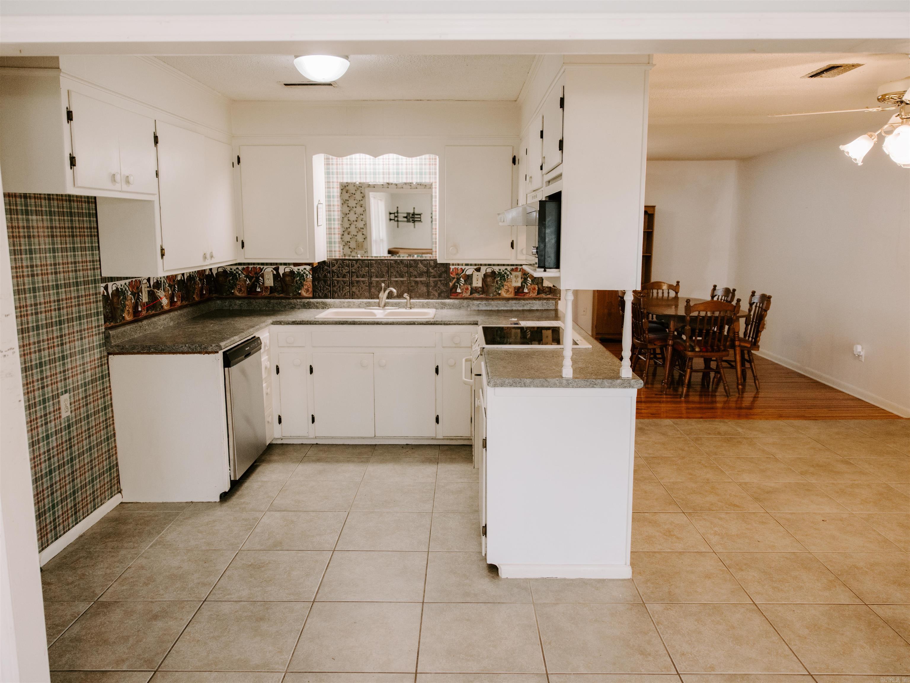 239 N 25th Street Arkadelphia, AR 71923