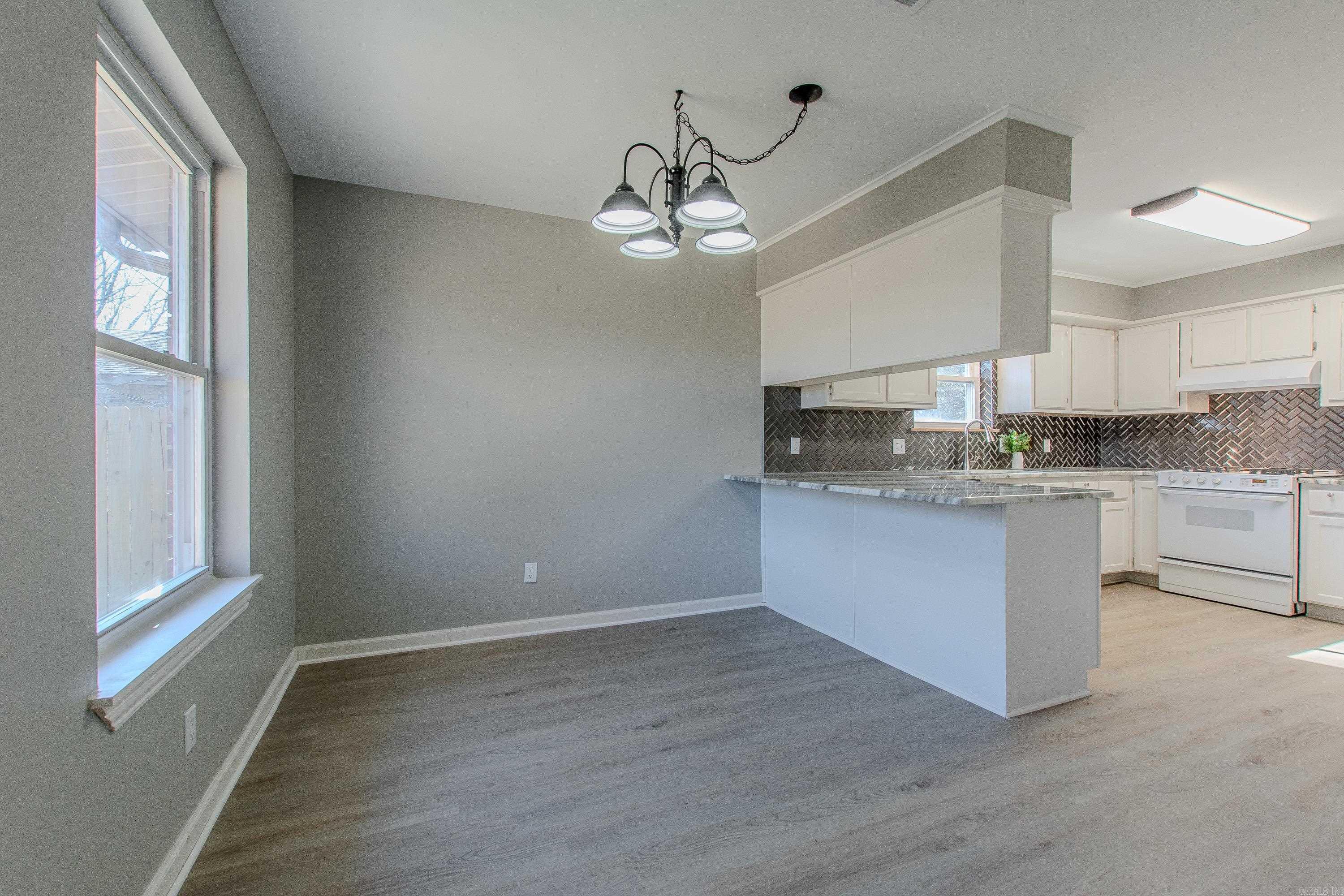 23 Creekridge  Sherwood, AR