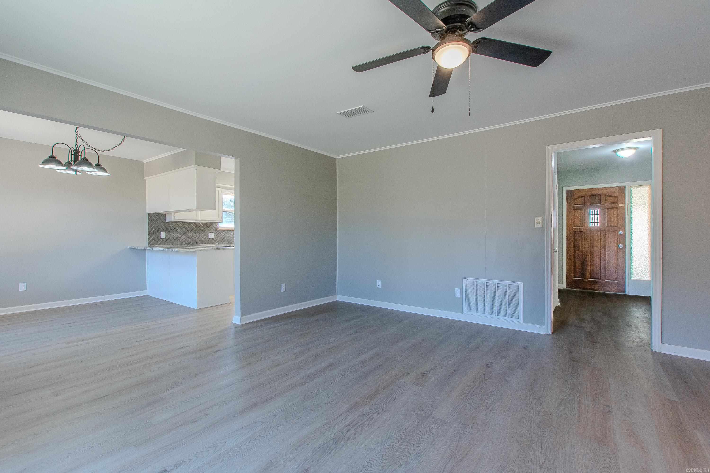 23 Creekridge  Sherwood, AR