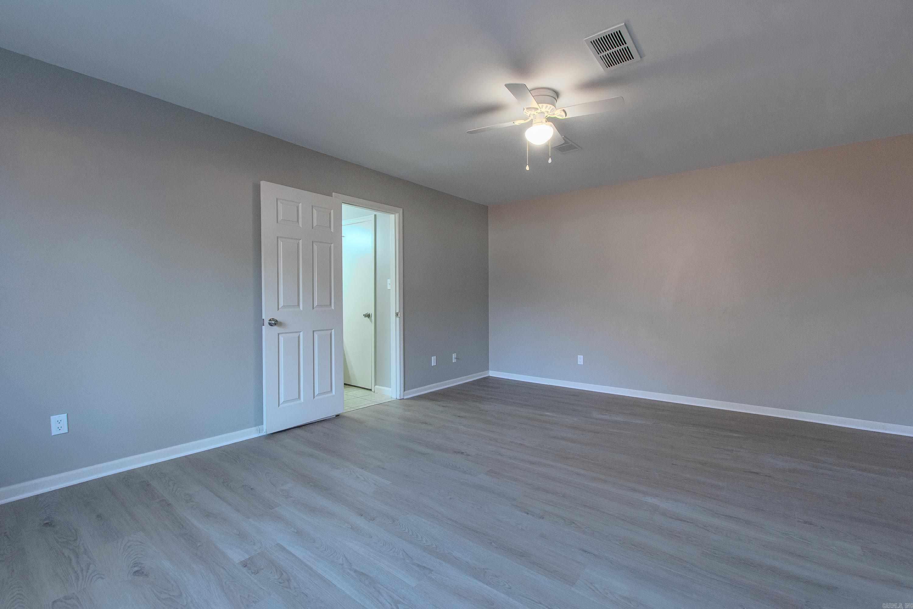 23 Creekridge  Sherwood, AR