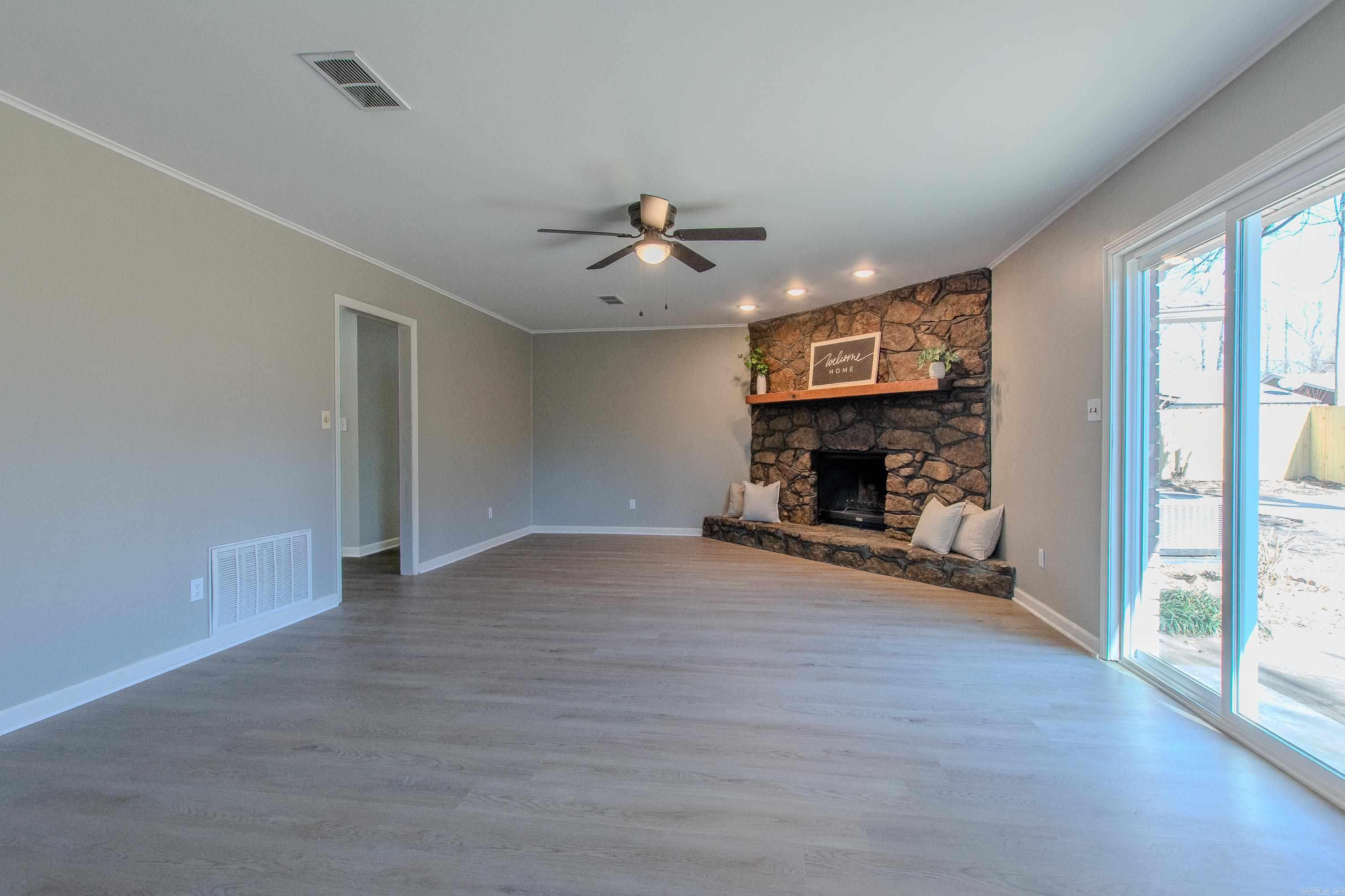 23 Creekridge  Sherwood, AR