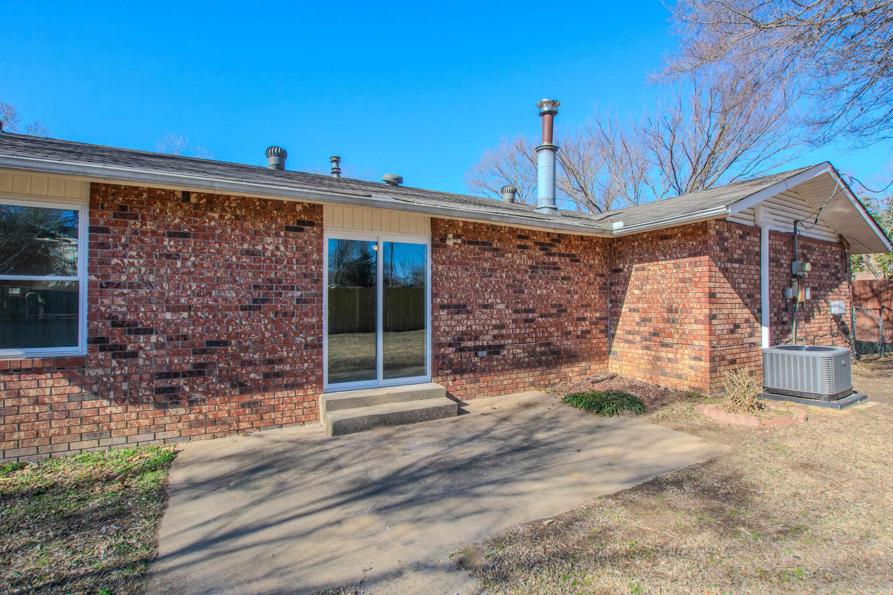 23 Creekridge  Sherwood, AR