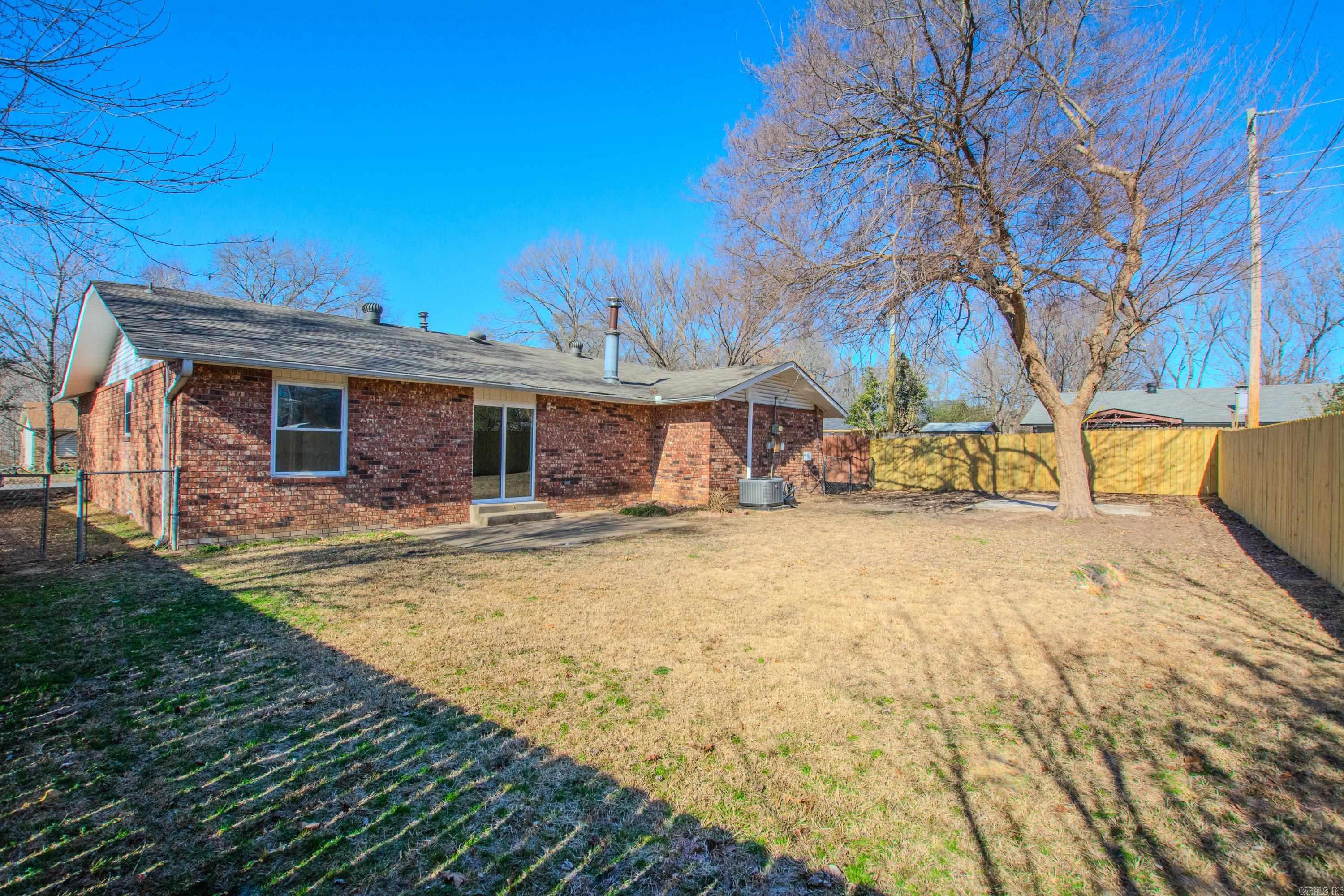 23 Creekridge  Sherwood, AR