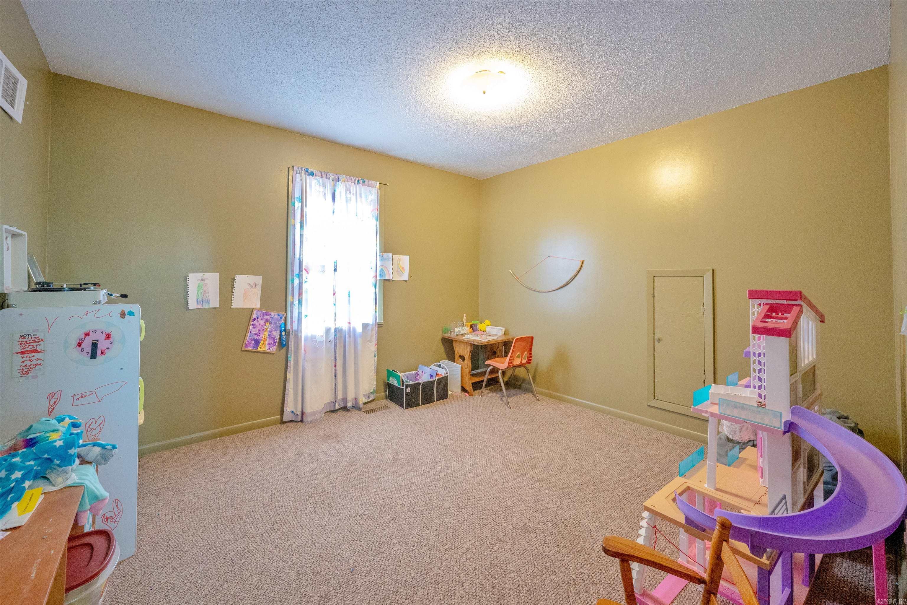 150 Bugger Hollar  Batesville, AR