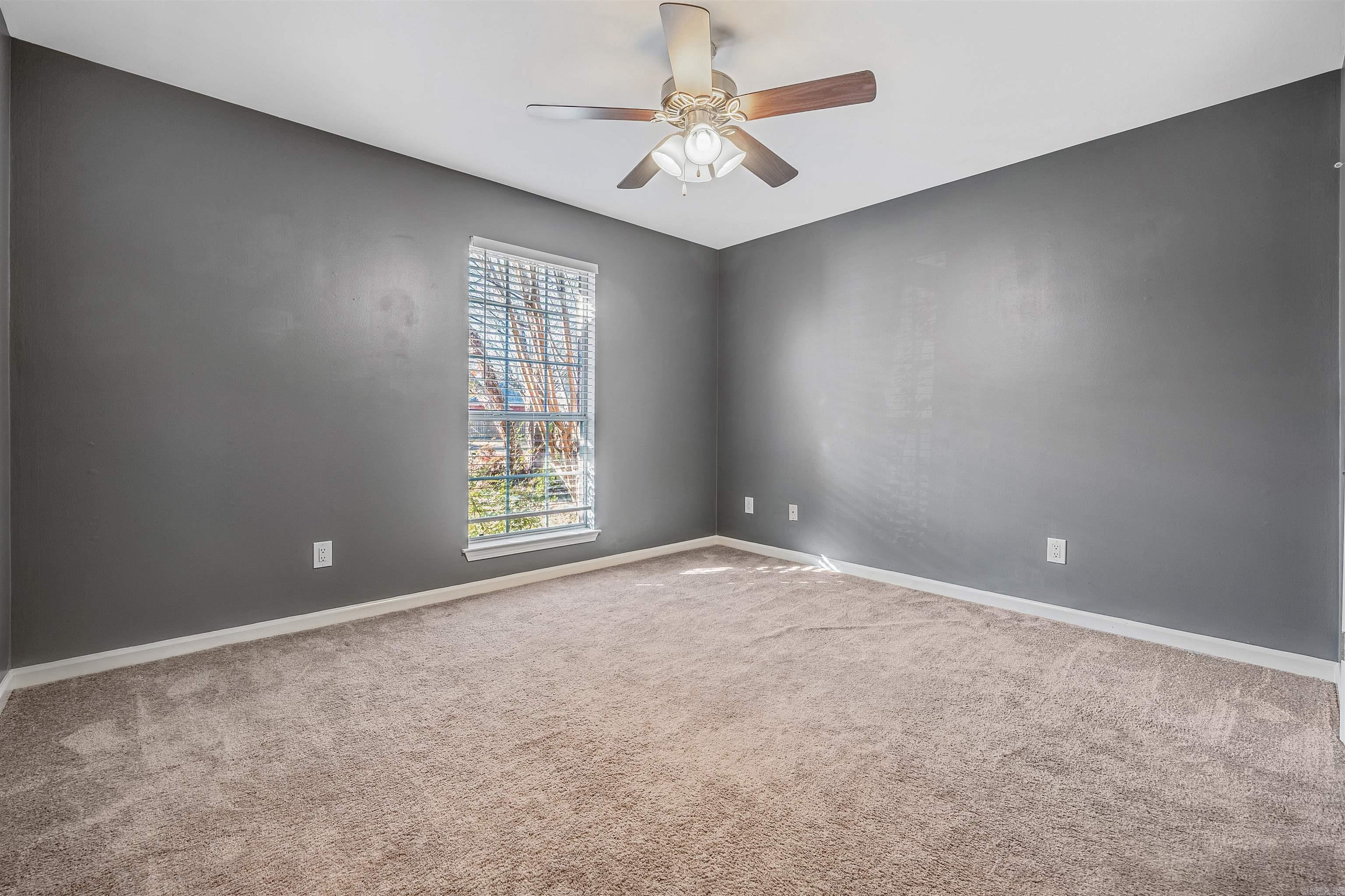 4305 Holmes  Little Rock, AR