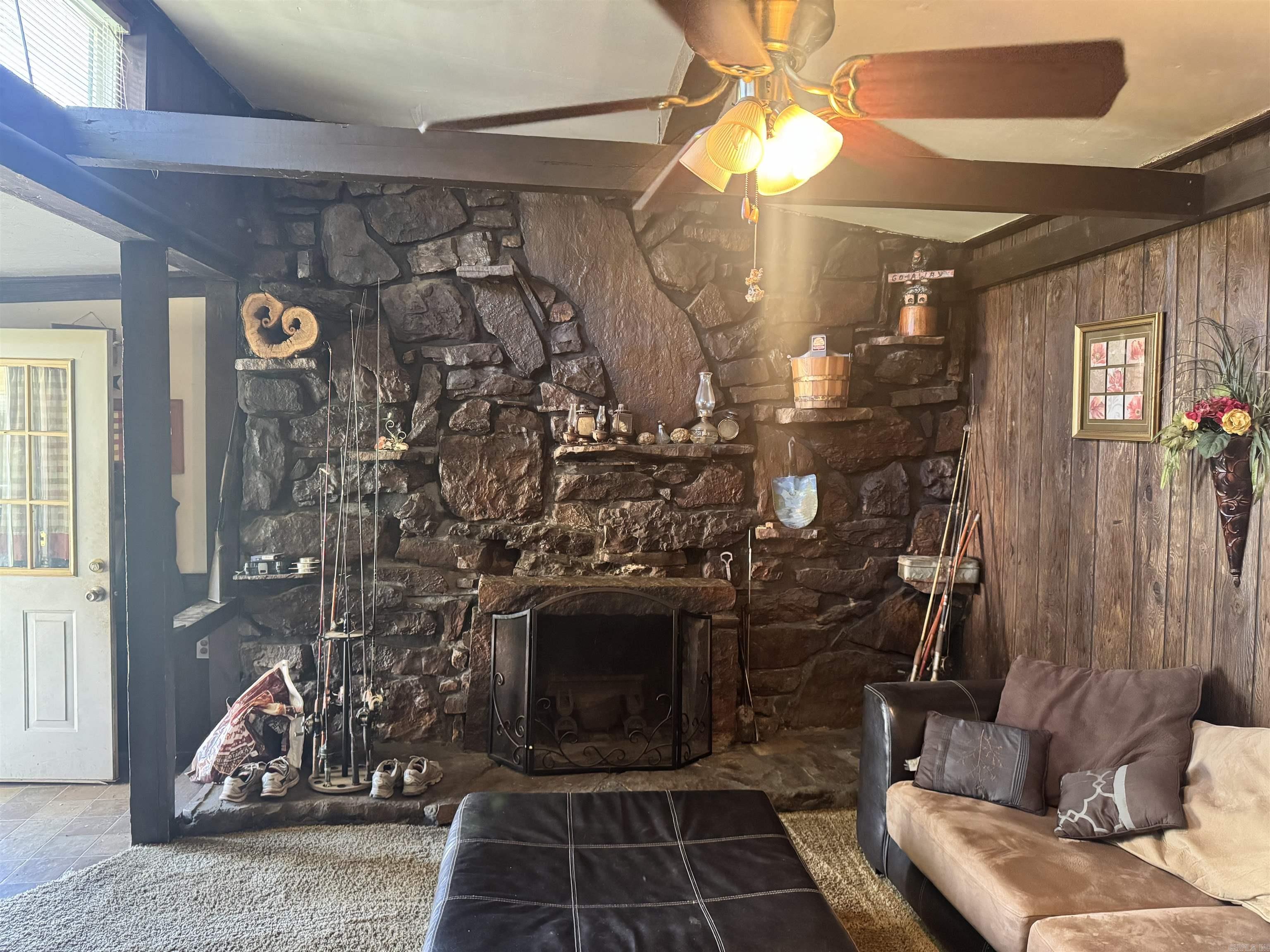 2812 Westmoreland Street Mena, AR 71953