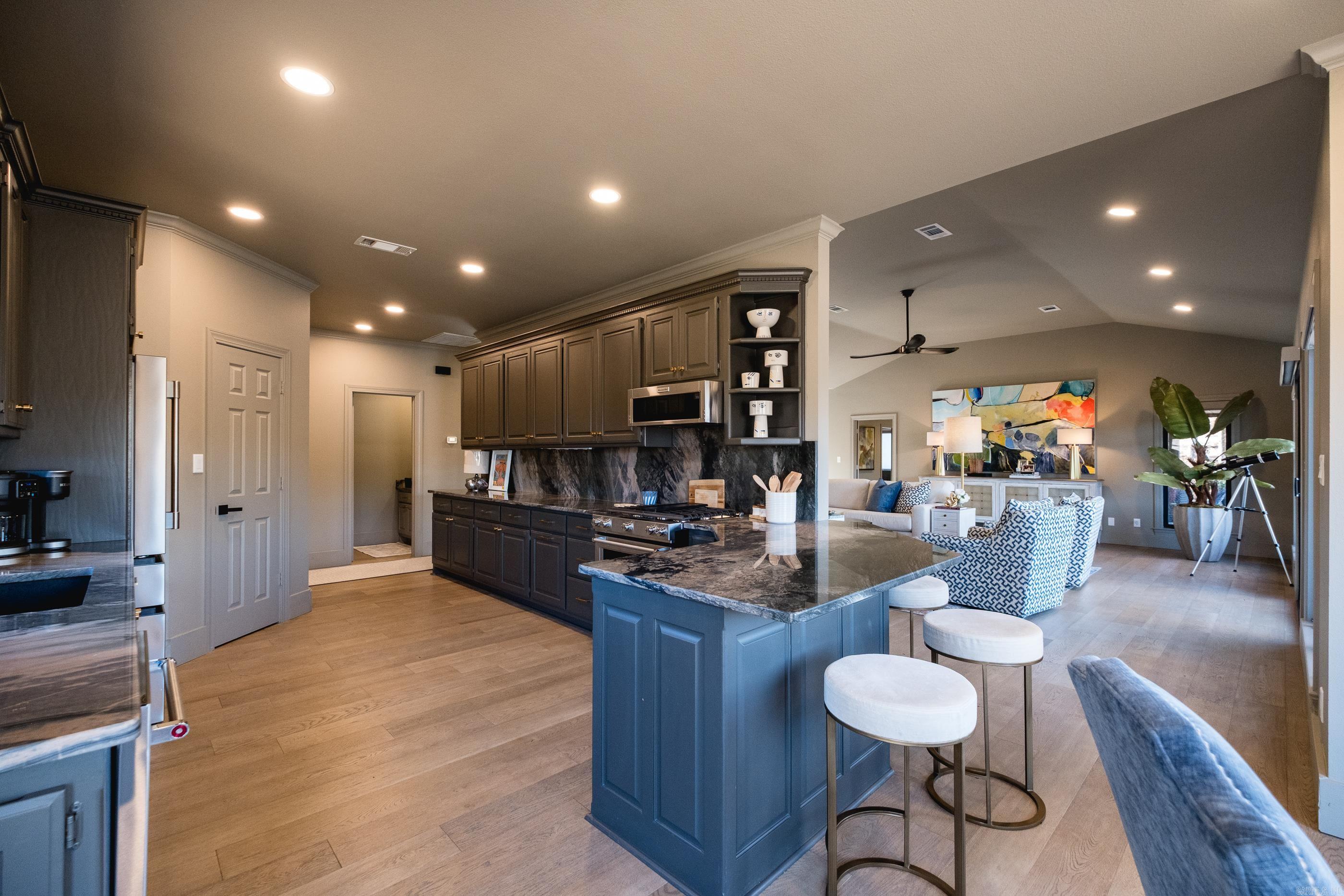 170 Lake Forest Shores  Hot Springs, AR