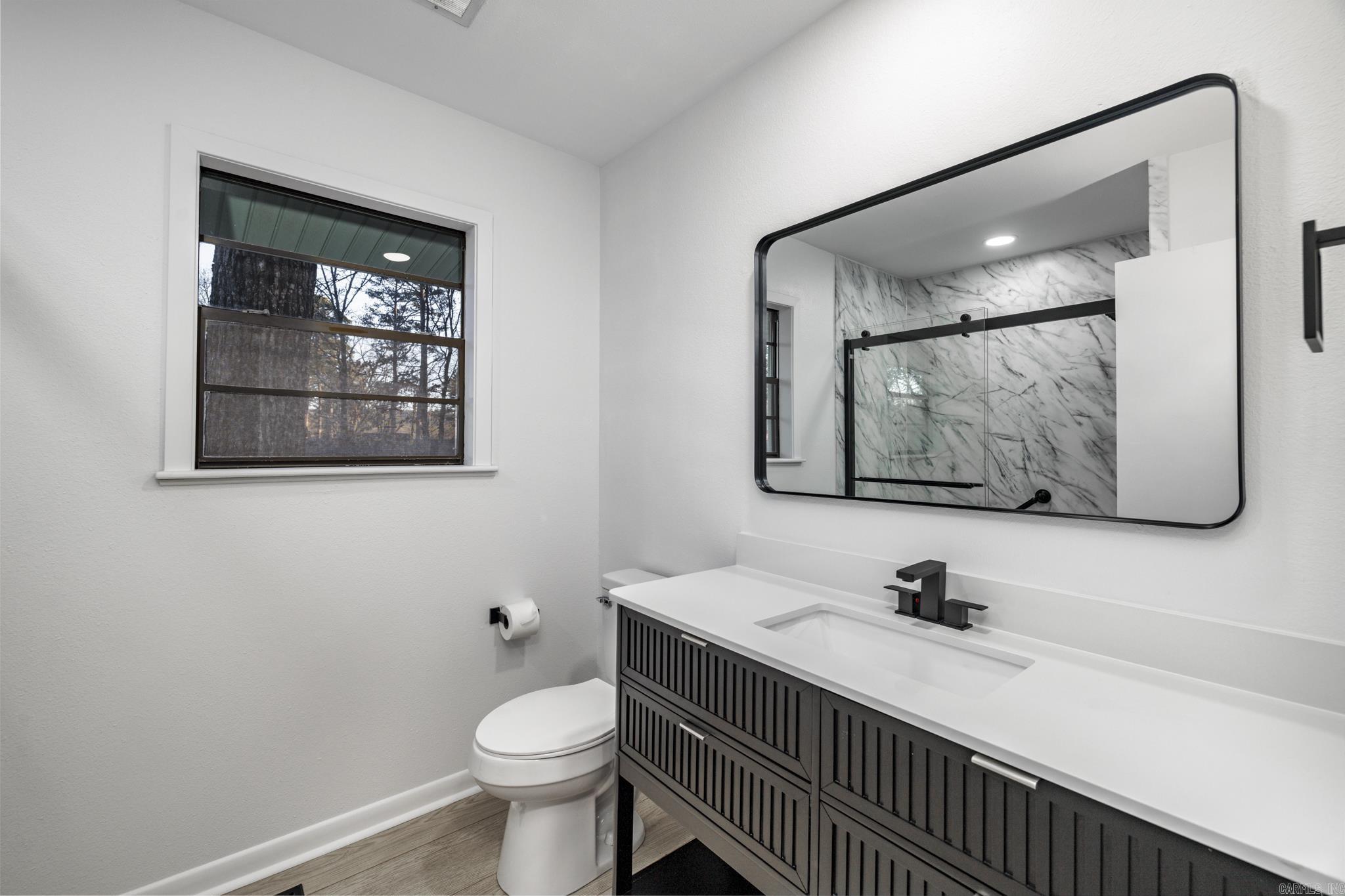 4 Tomino  Hot Springs Village, AR