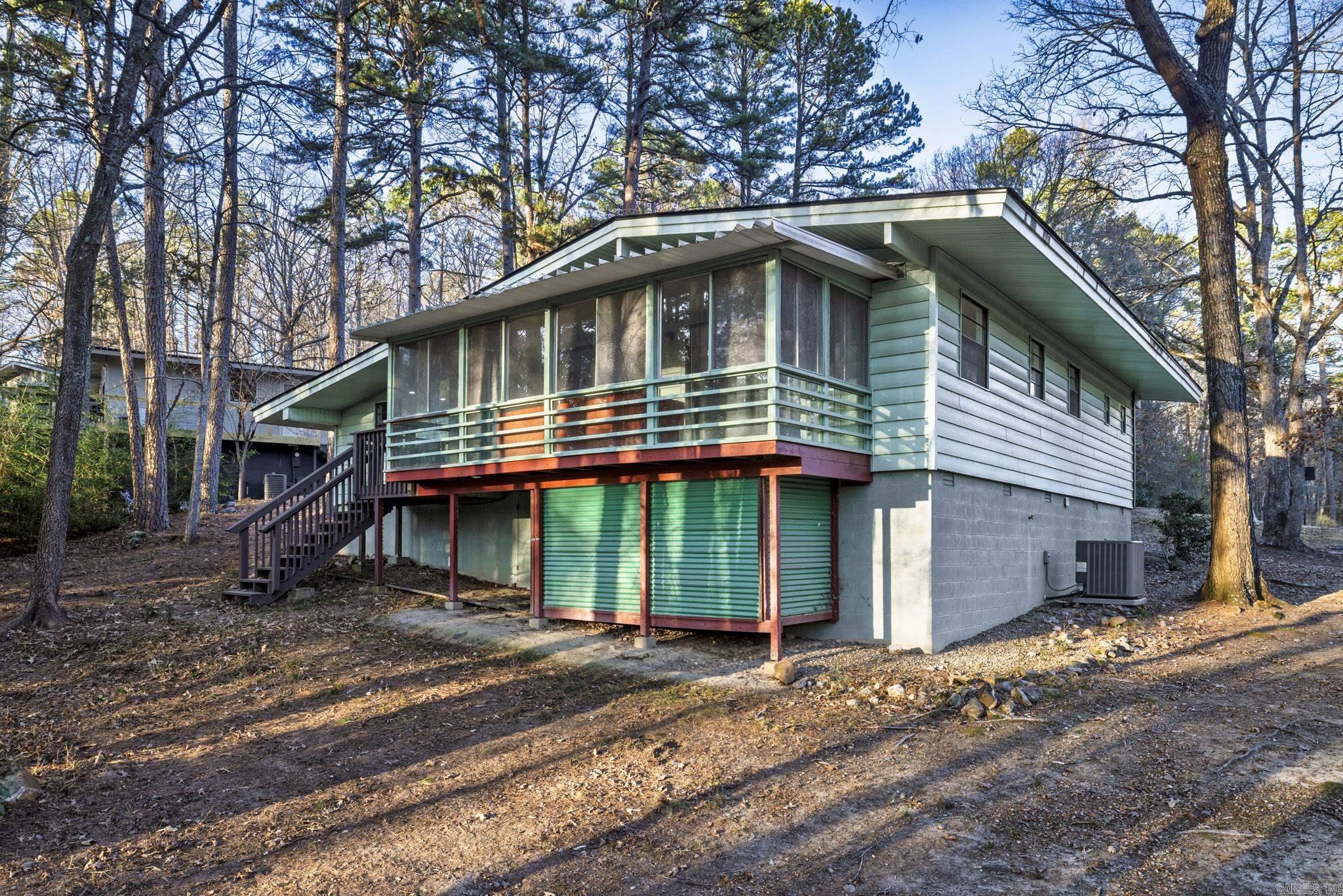 4 Tomino  Hot Springs Village, AR