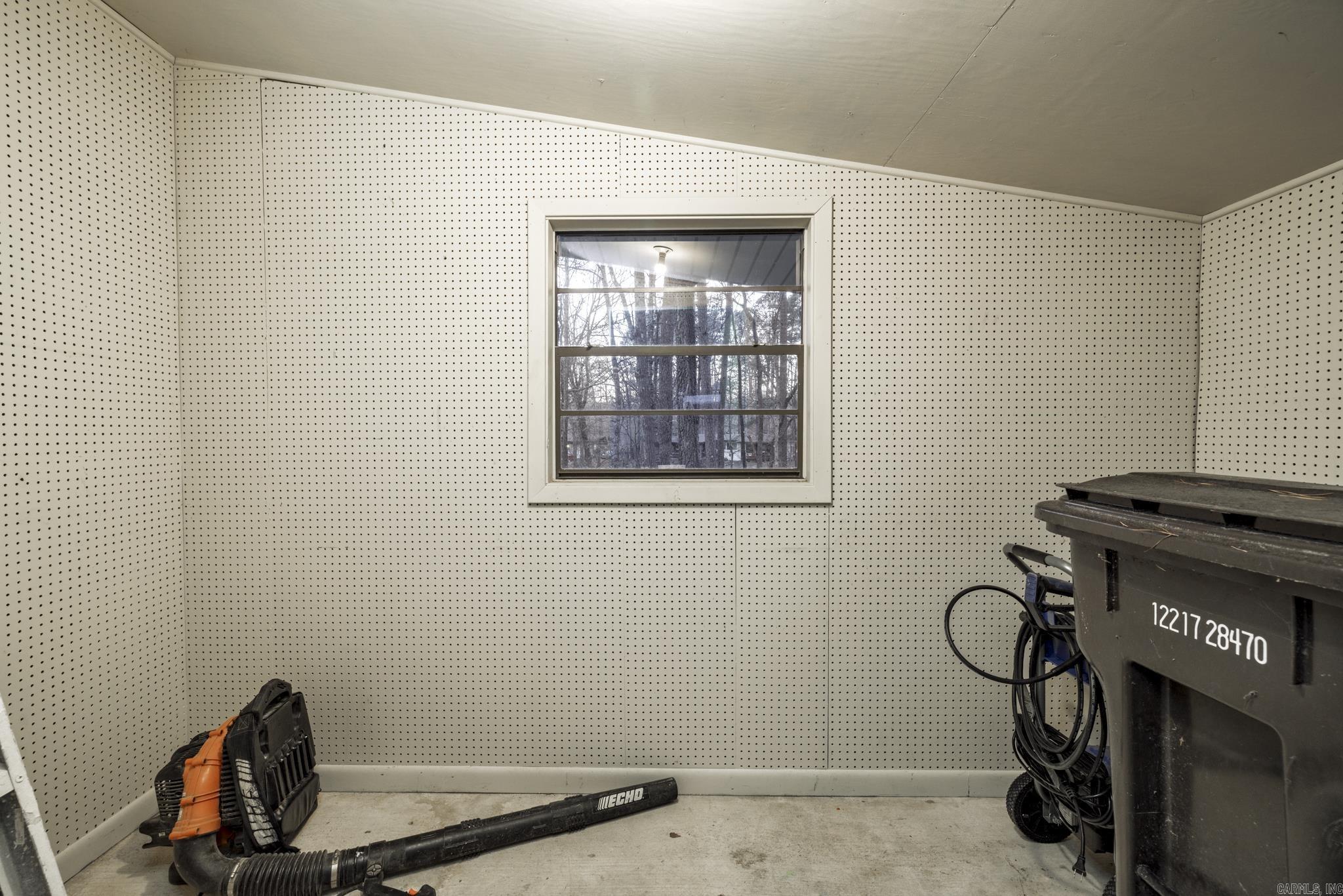 4 Tomino  Hot Springs Village, AR