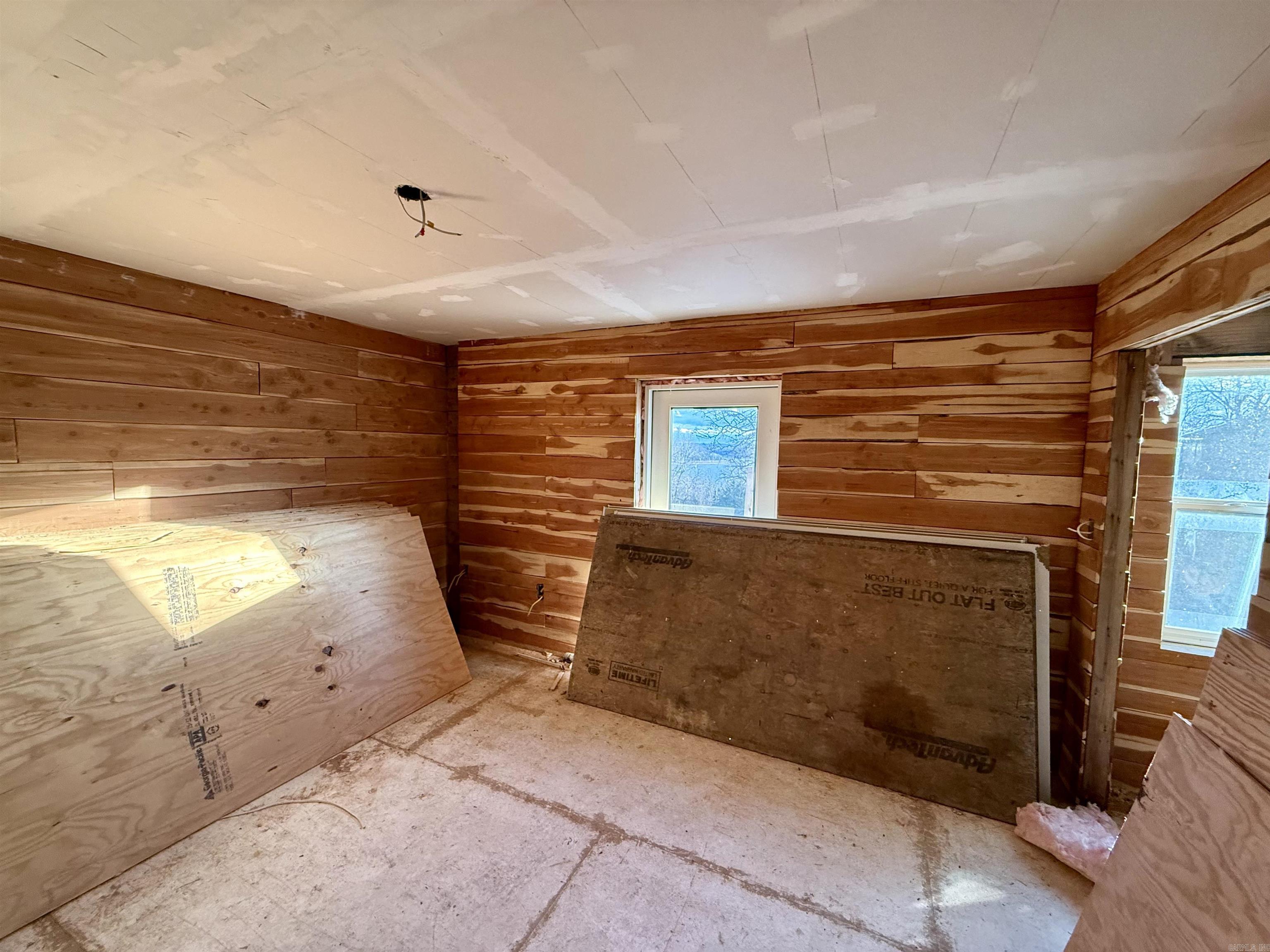 219 CR 819  Gamaliel, AR