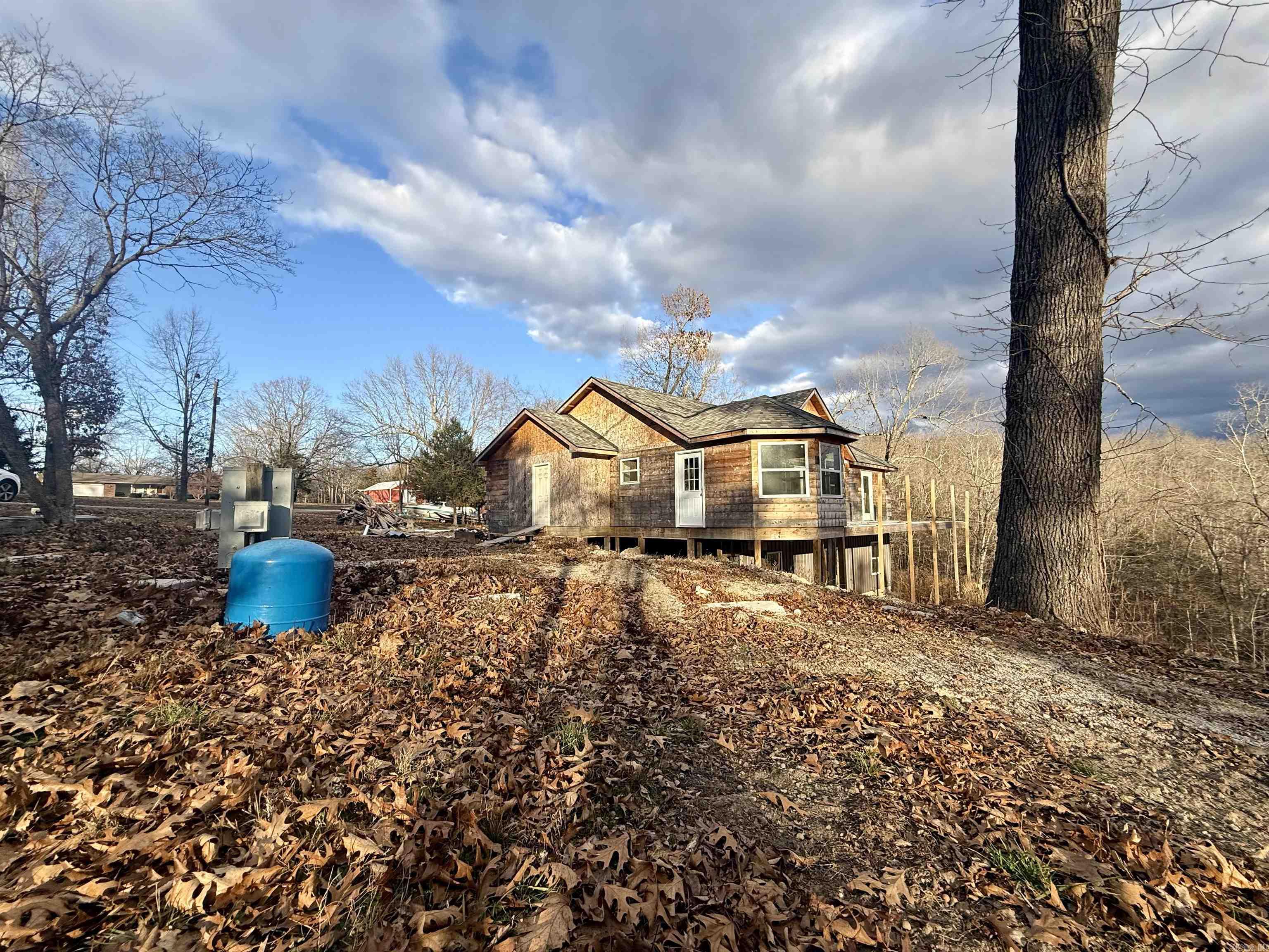 219 CR 819  Gamaliel, AR