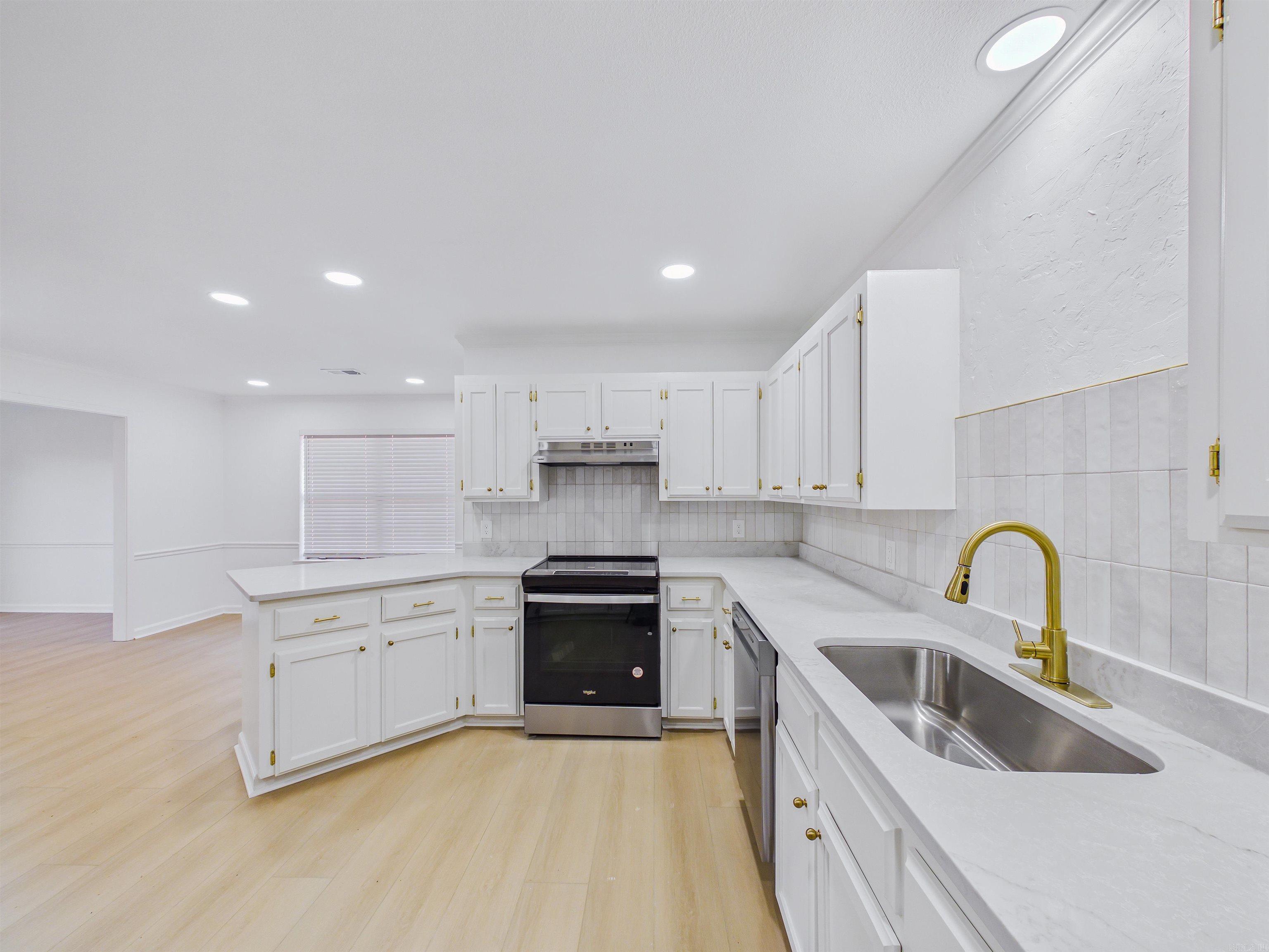 2830 Anna  Conway, AR