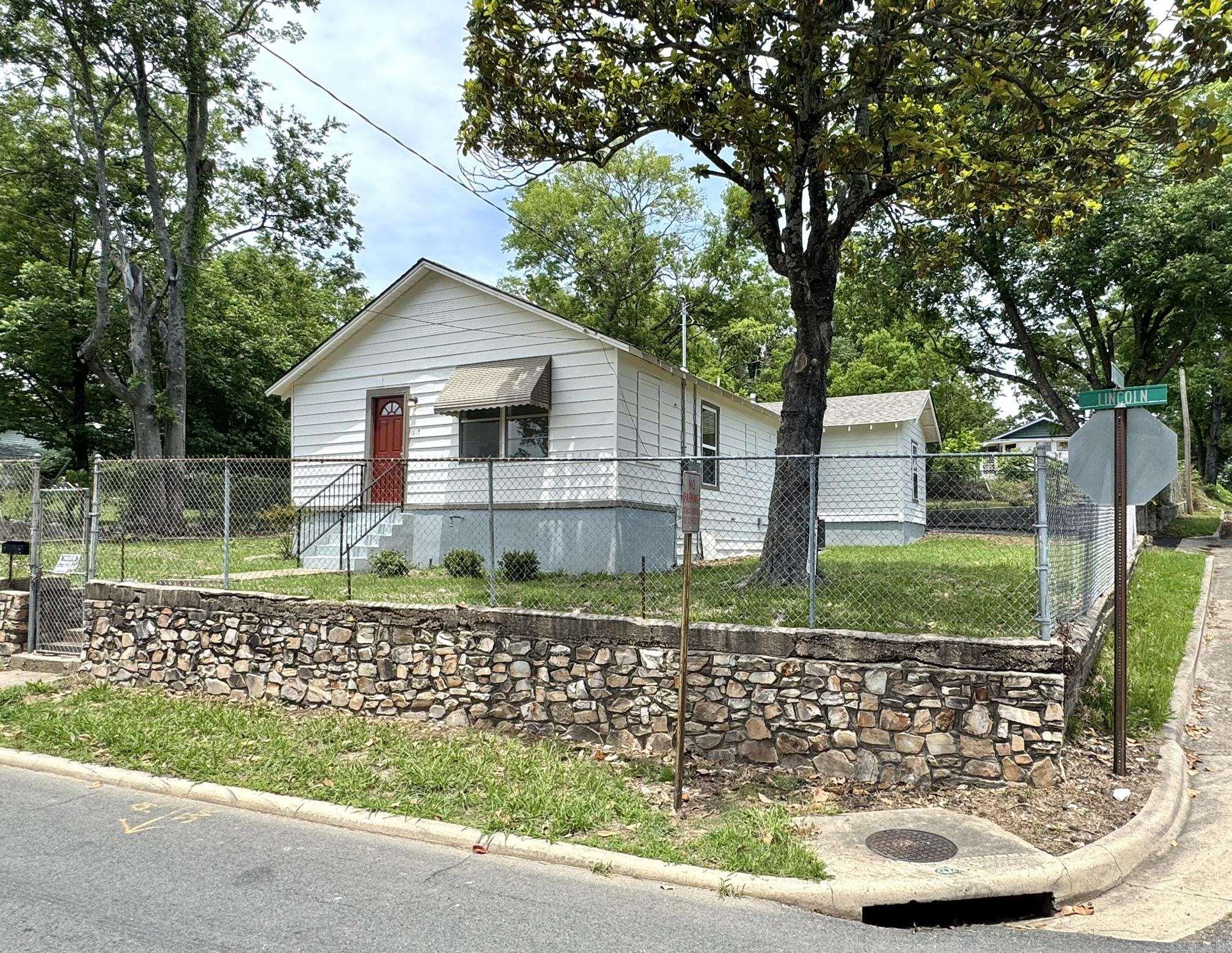 117 Lincoln  Hot Springs, AR