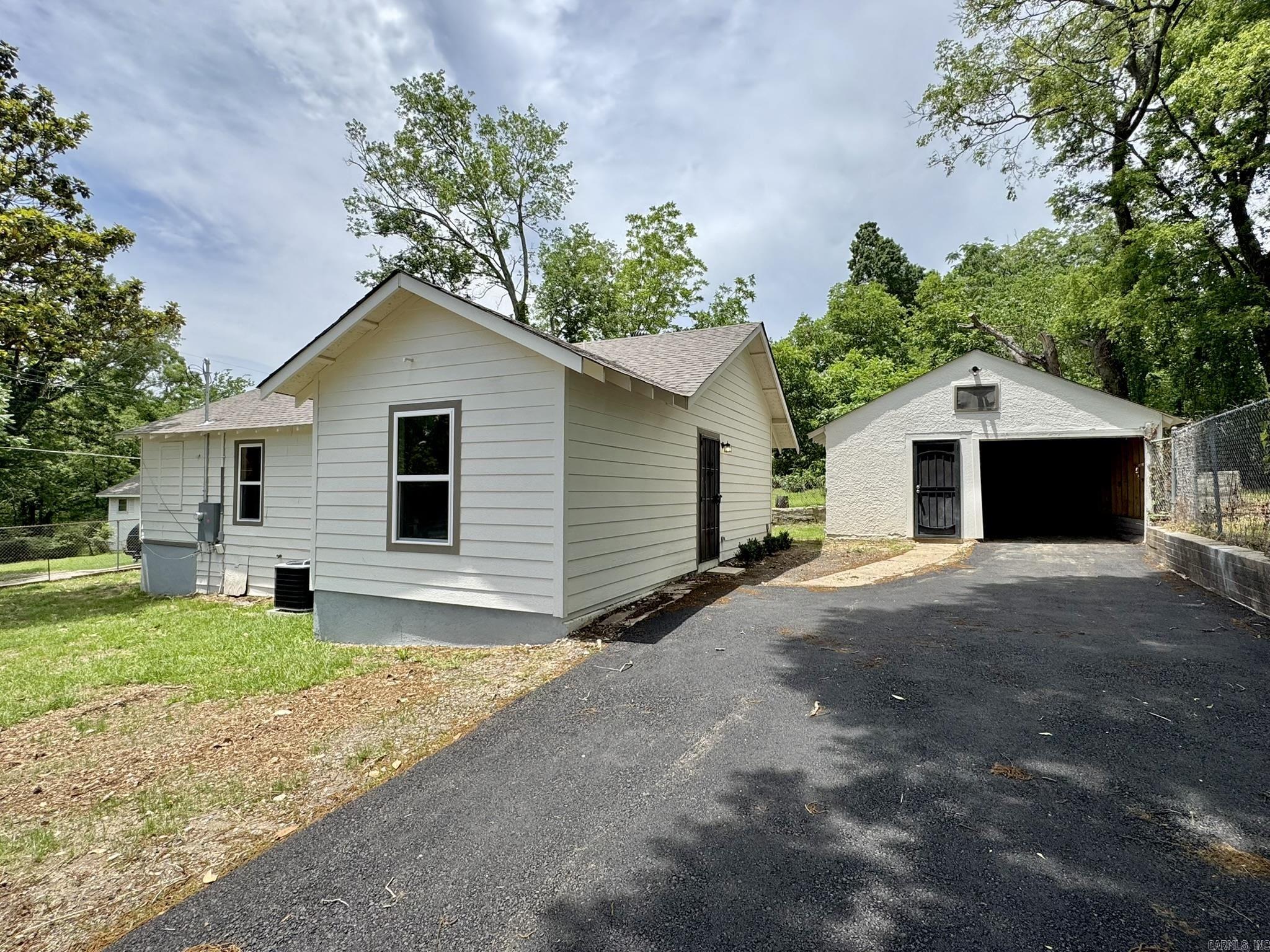 117 Lincoln  Hot Springs, AR