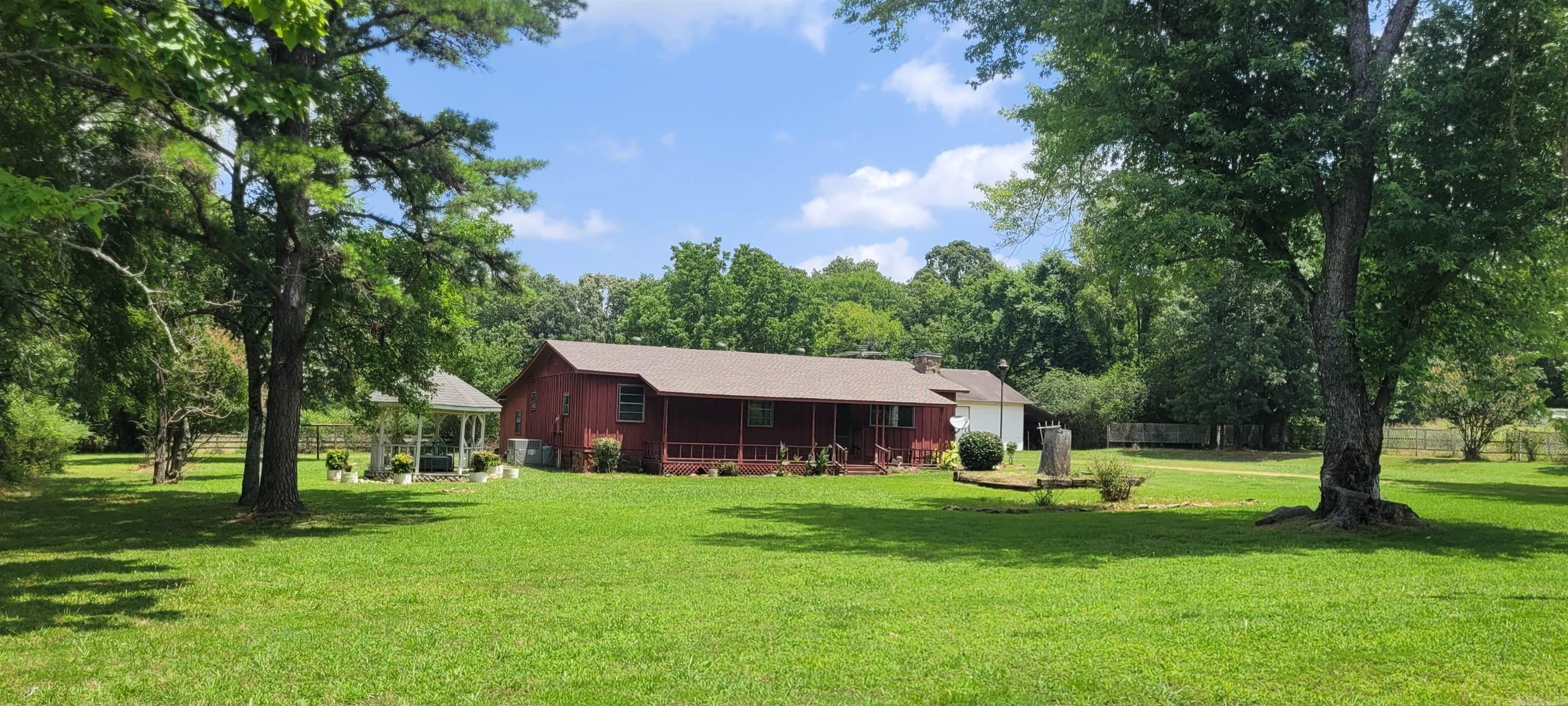192  Albion  Searcy, AR