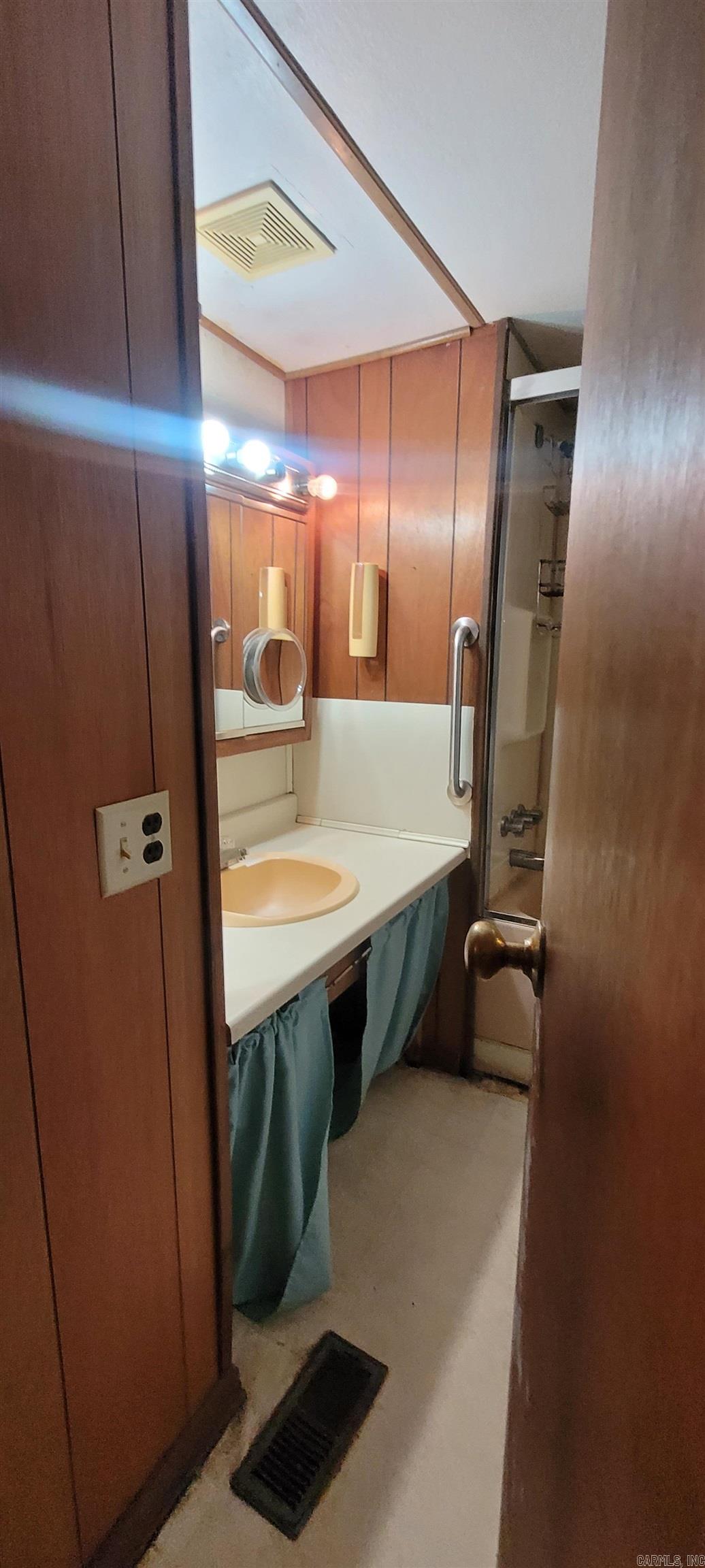 192 Albion  Searcy, AR