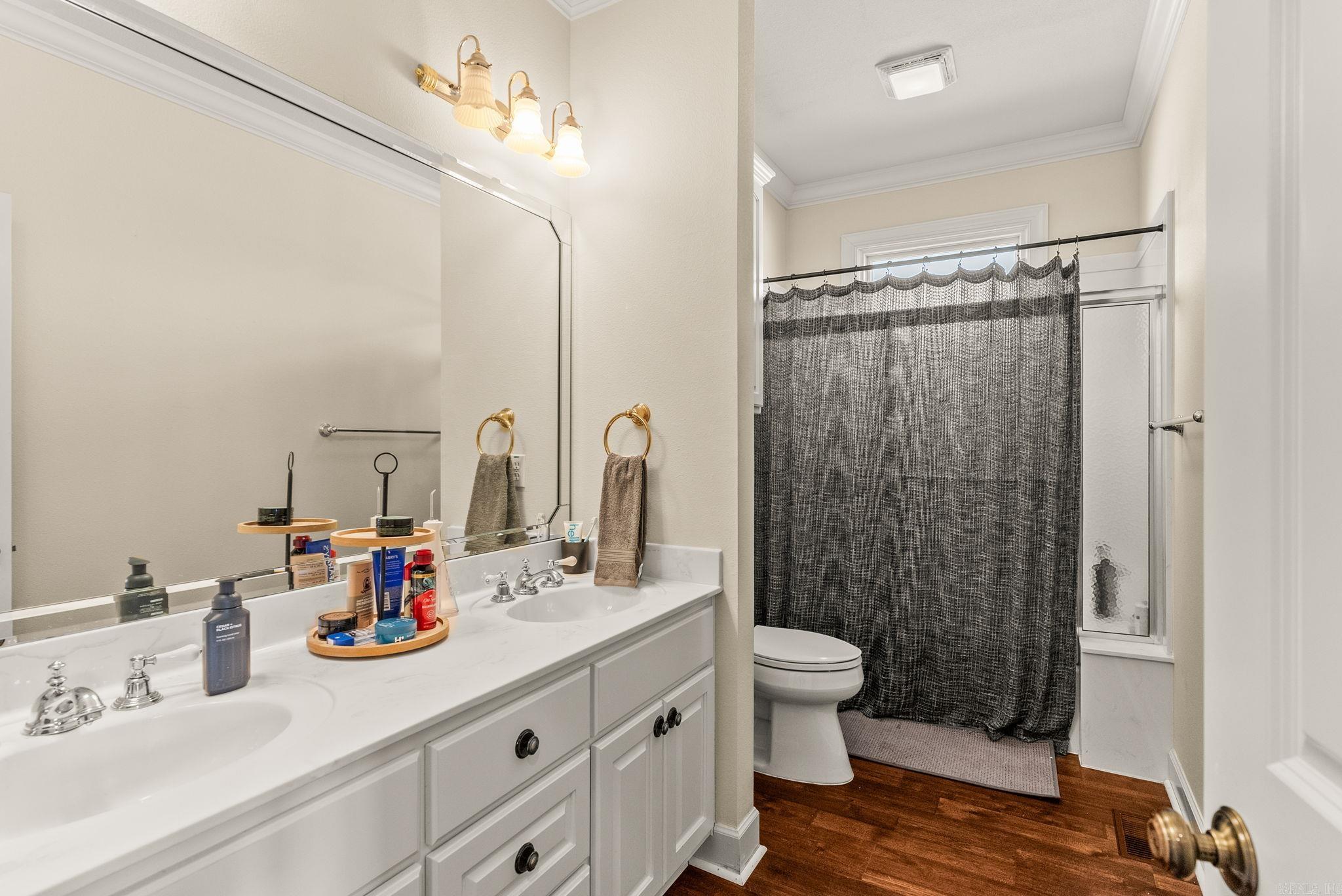 5721 Riviera Drive  Benton, AR