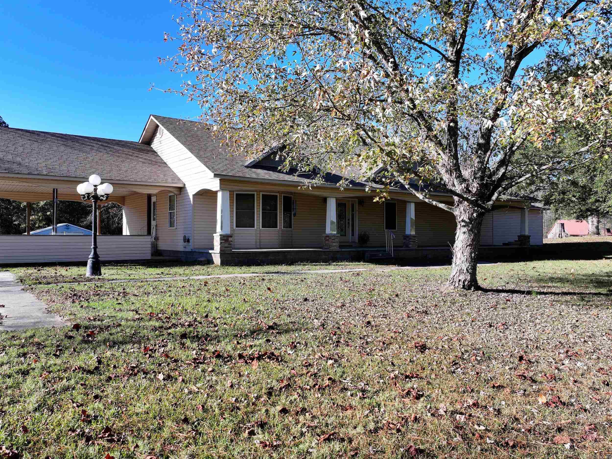 1906 HWY 70  Glenwood, AR