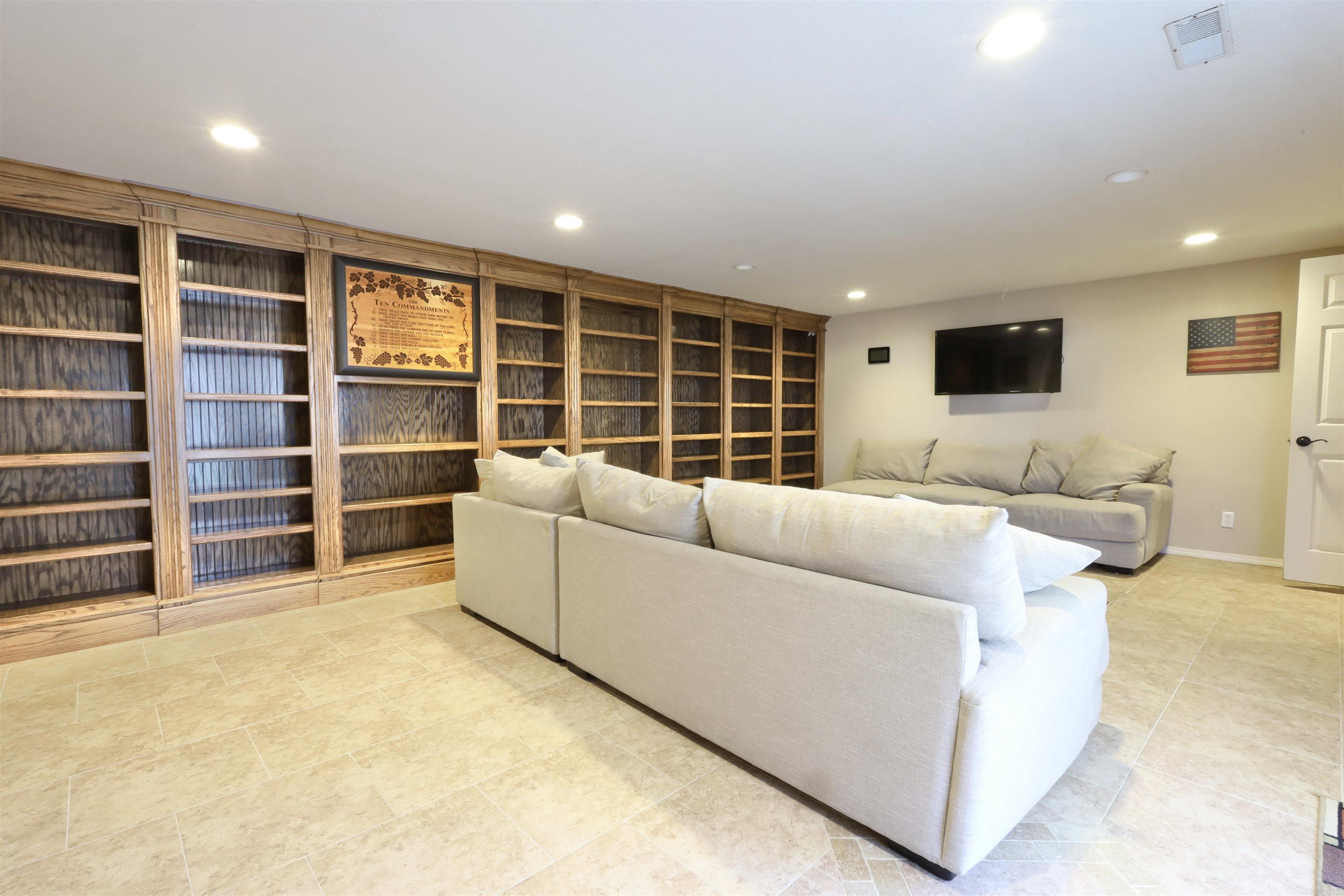 1906 HWY 70  Glenwood, AR