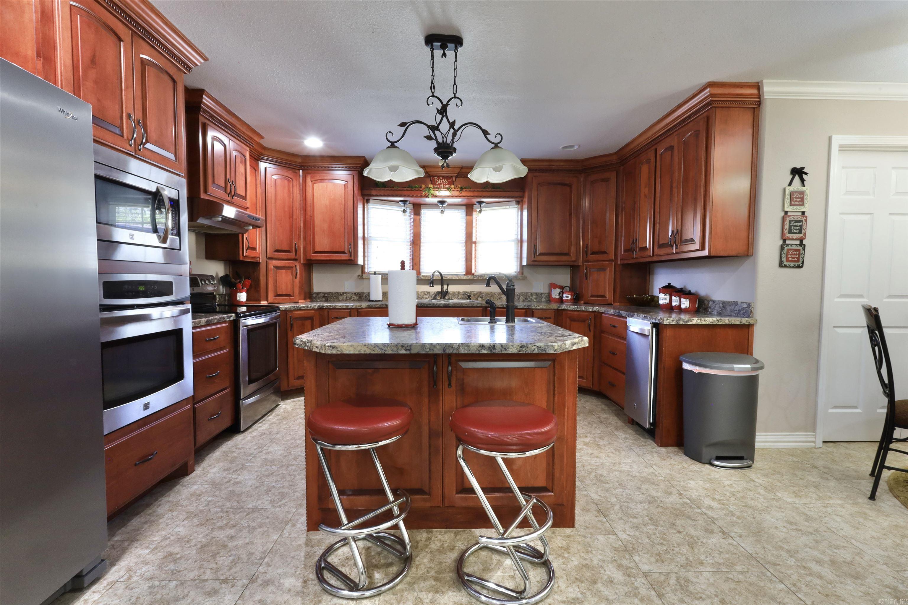 1906 HWY 70  Glenwood, AR