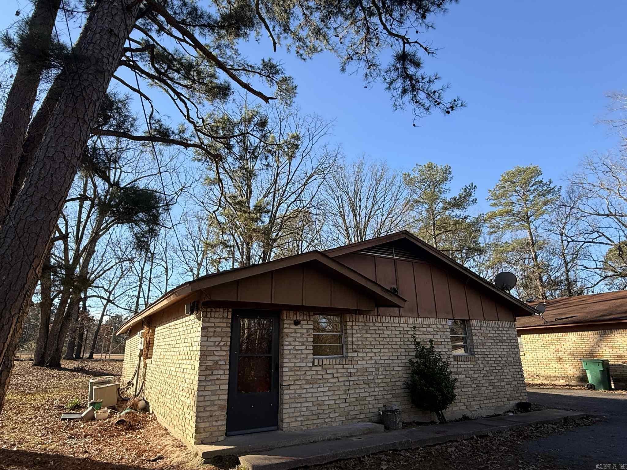 5910 W Malcomb  Pine Bluff, AR