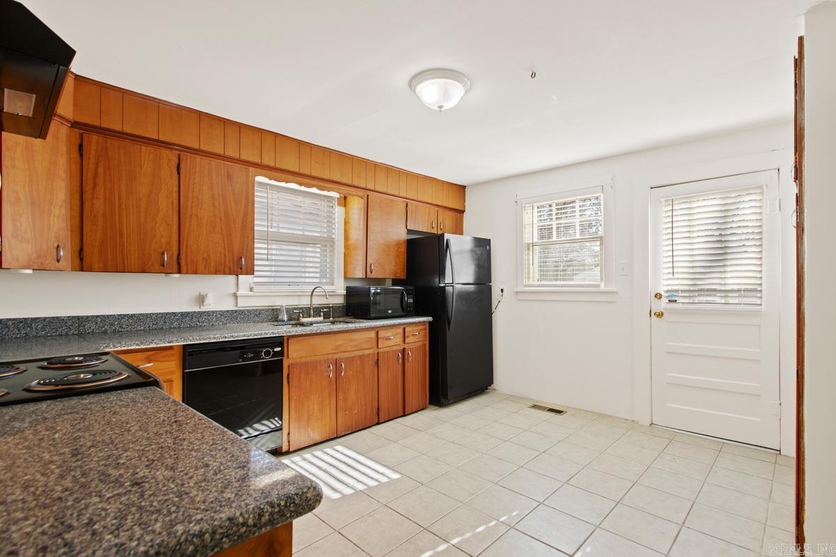 5325 B Street  Little Rock, AR