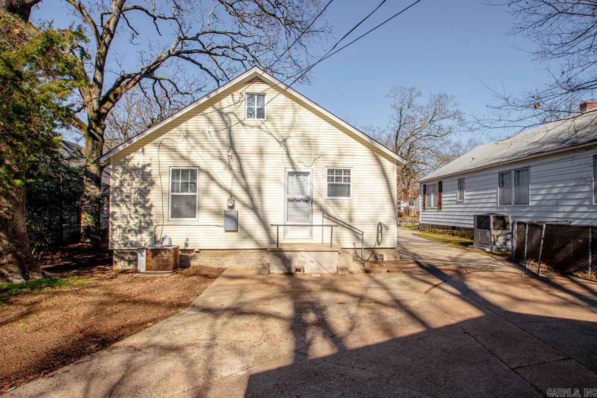 5325 B Street  Little Rock, AR