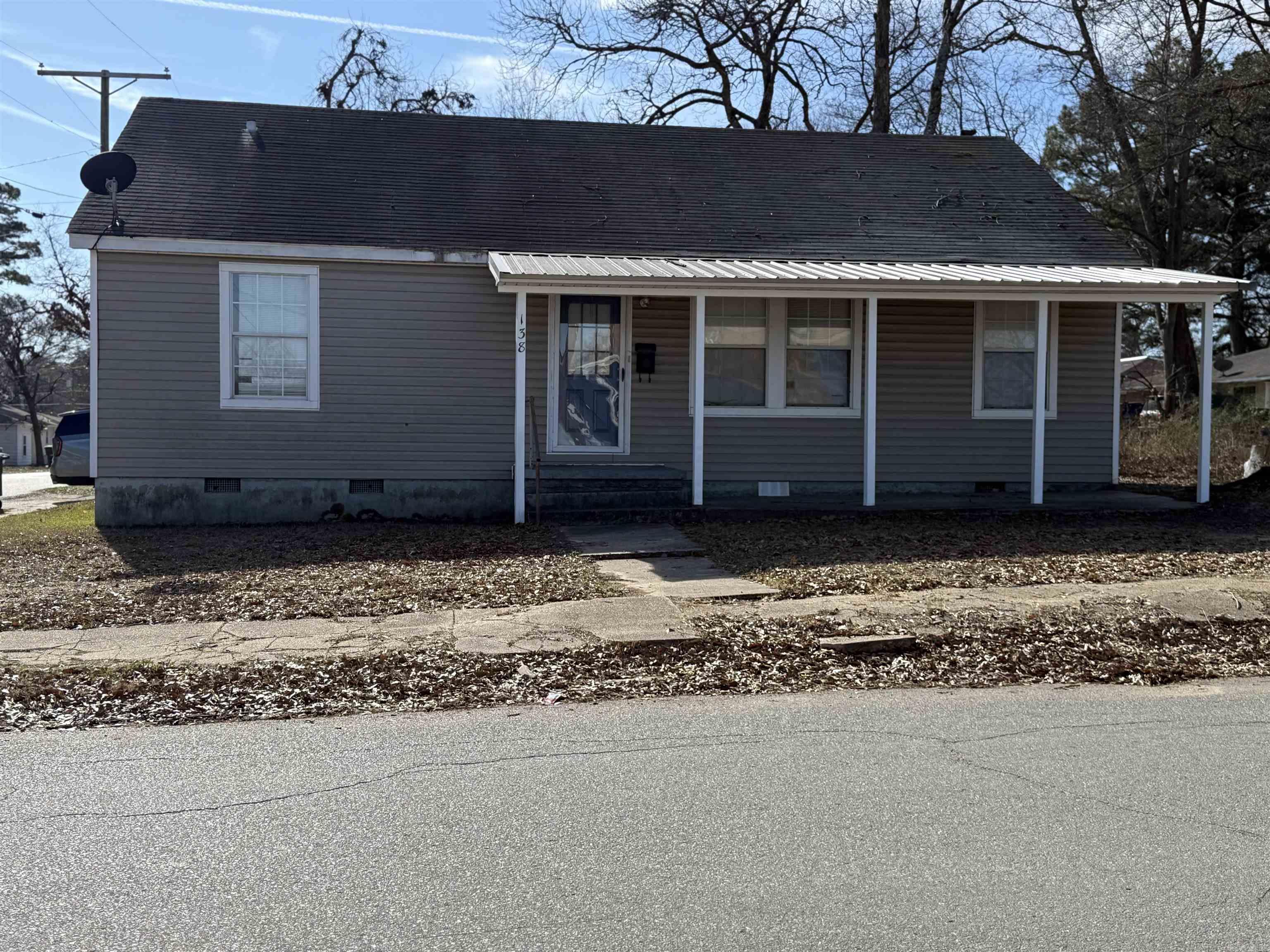 138 E Shelton  Monticello, AR