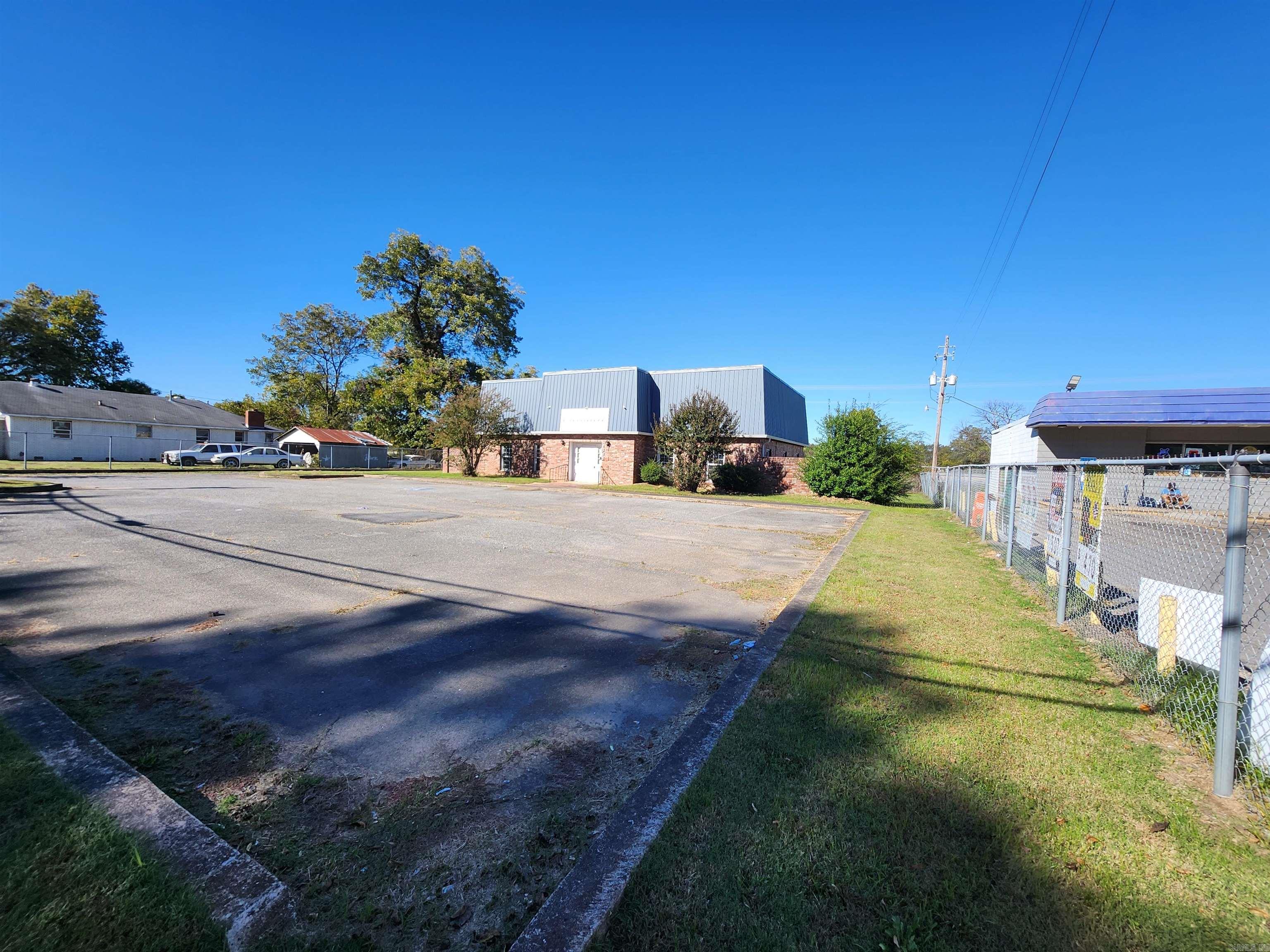 2309 E 6th  Pine Bluff, AR