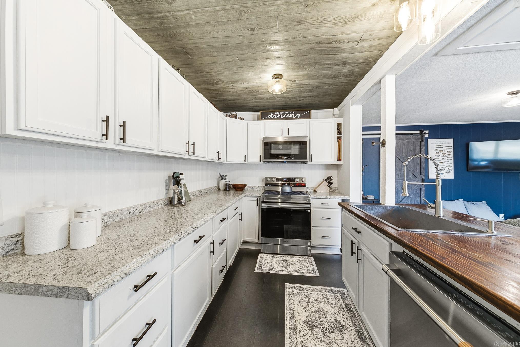 910 Markham  Ward, AR