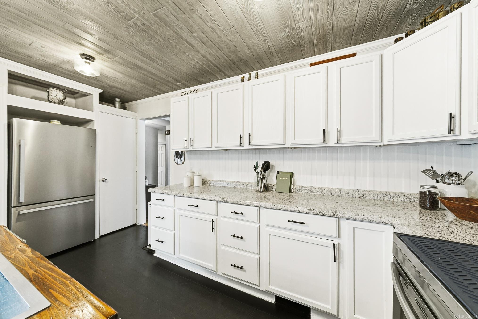 910 Markham  Ward, AR