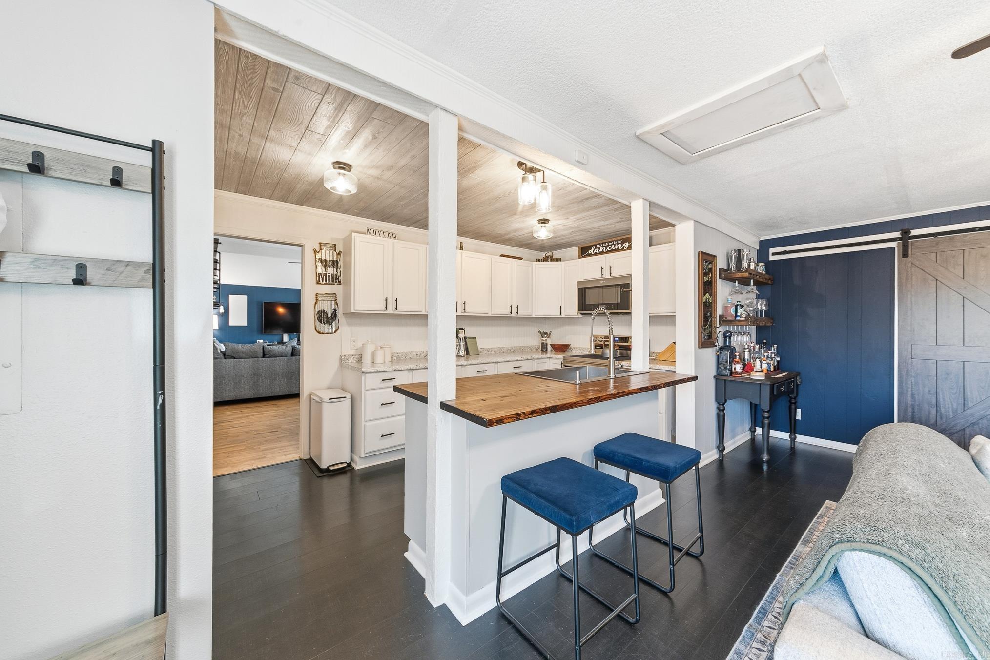 910 Markham  Ward, AR