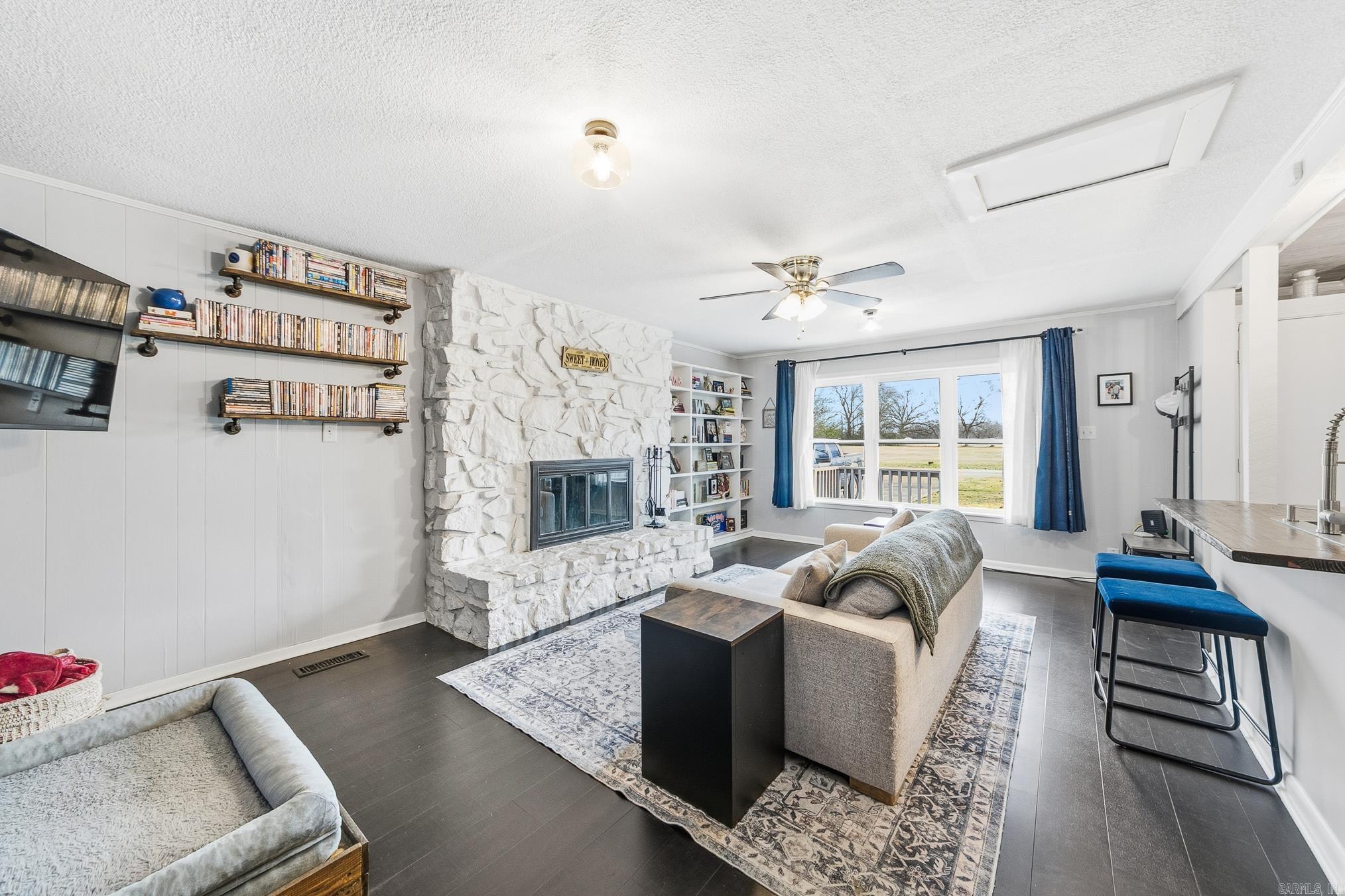 910 Markham  Ward, AR