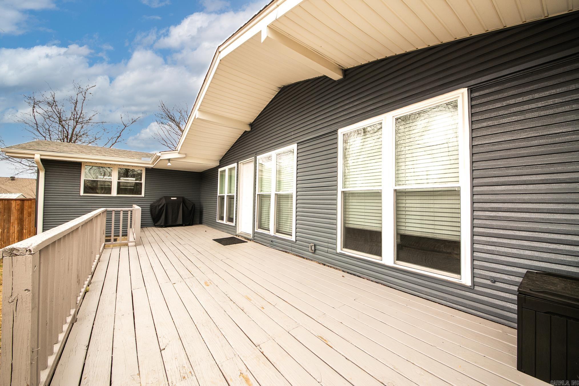 910 Markham  Ward, AR