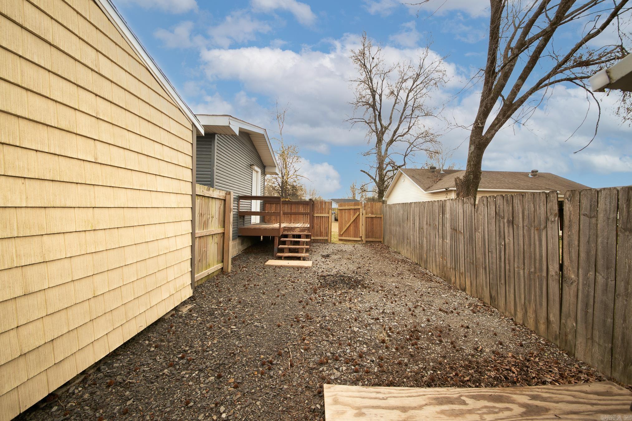 910 Markham  Ward, AR