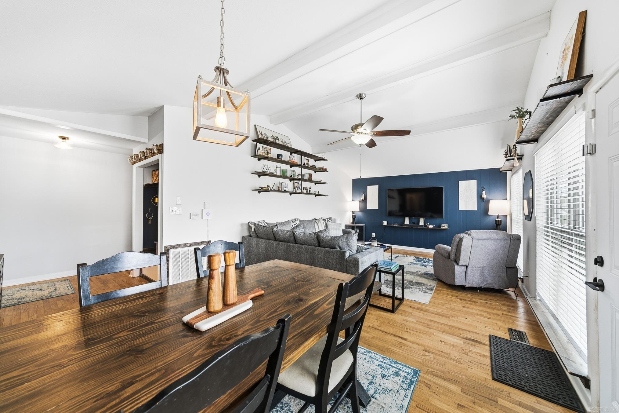 910 Markham  Ward, AR