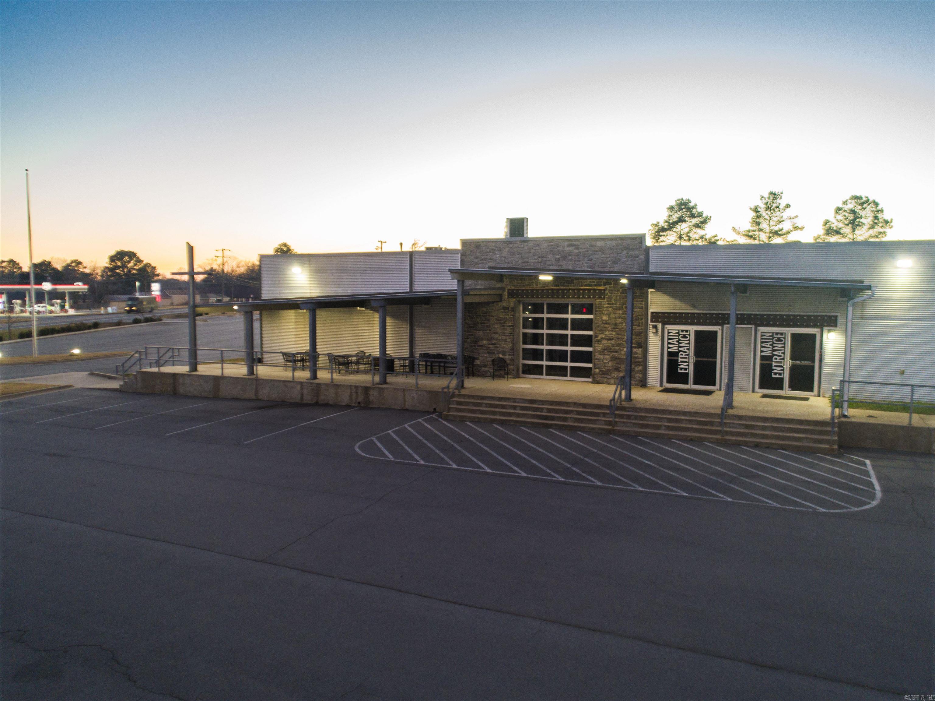 1122 S Second  Cabot, AR