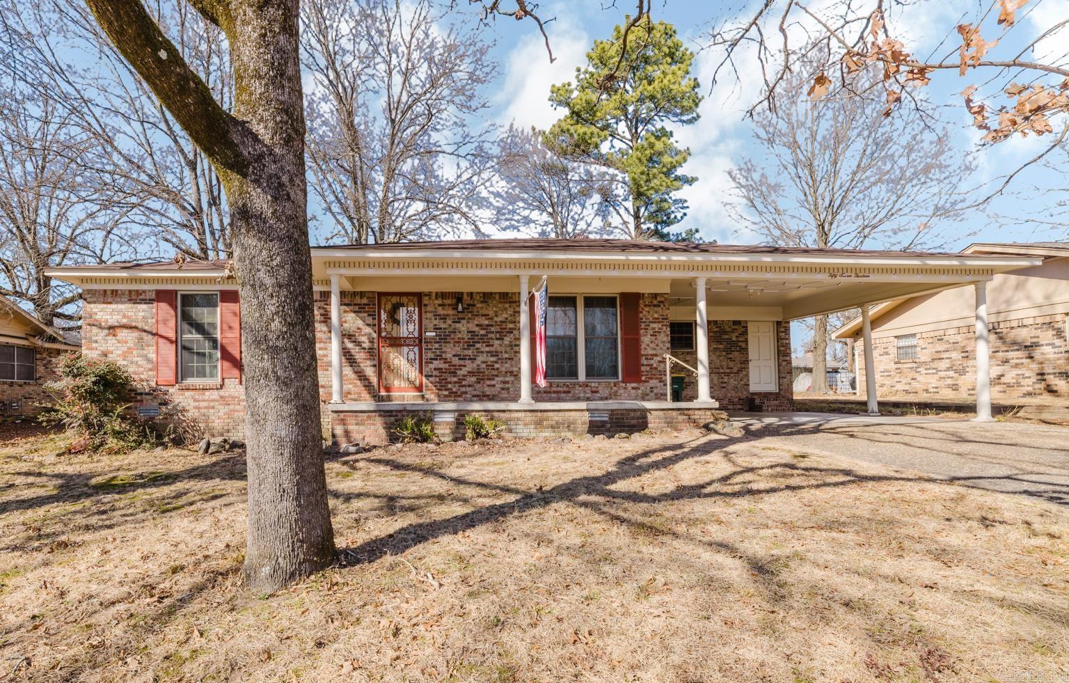 5713 N Walnut  North Little Rock, AR