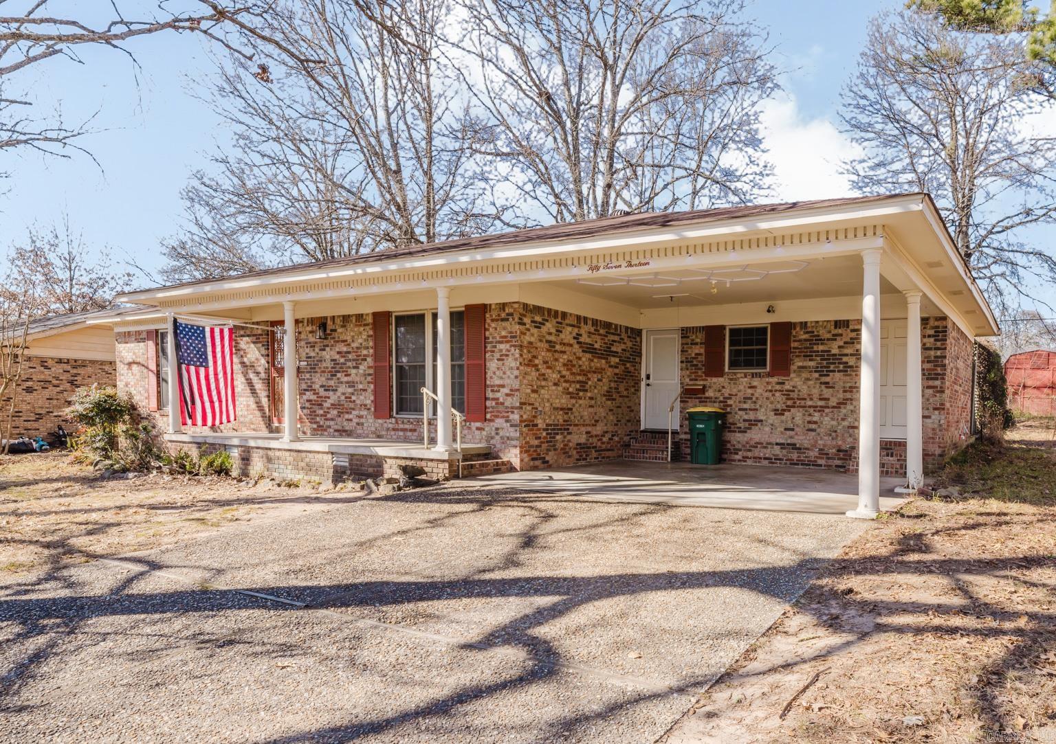 5713 N Walnut  North Little Rock, AR