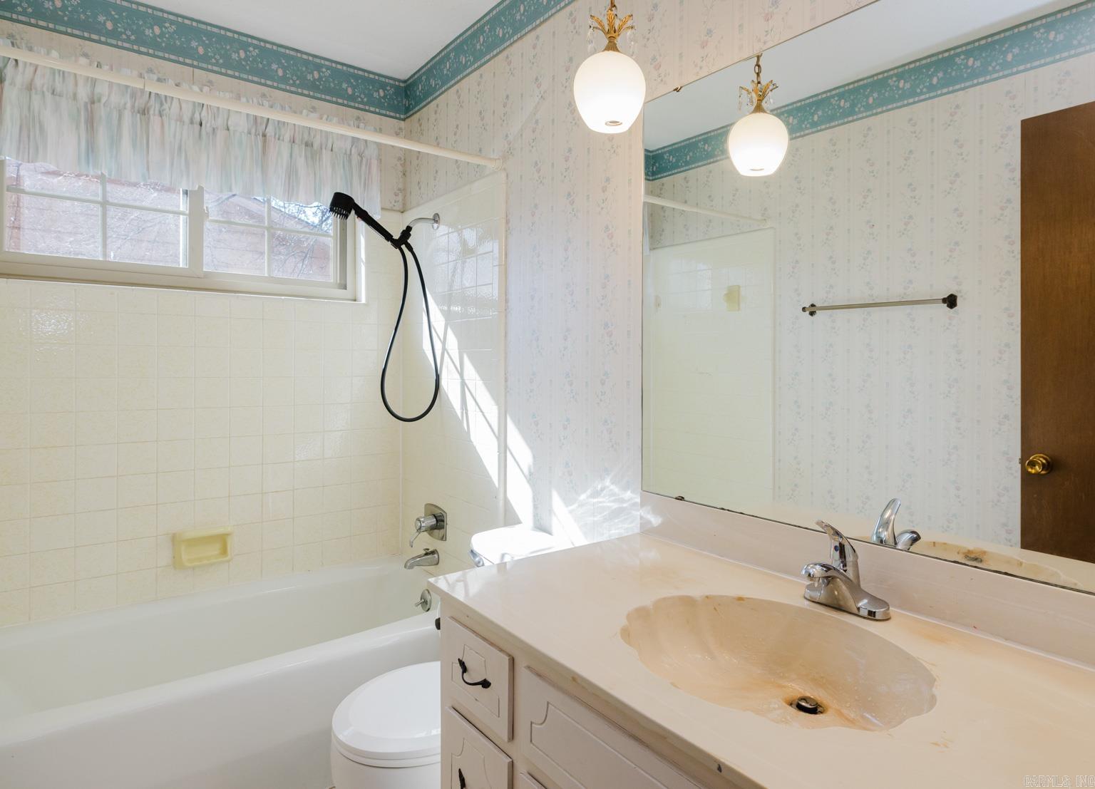 5713 N Walnut  North Little Rock, AR