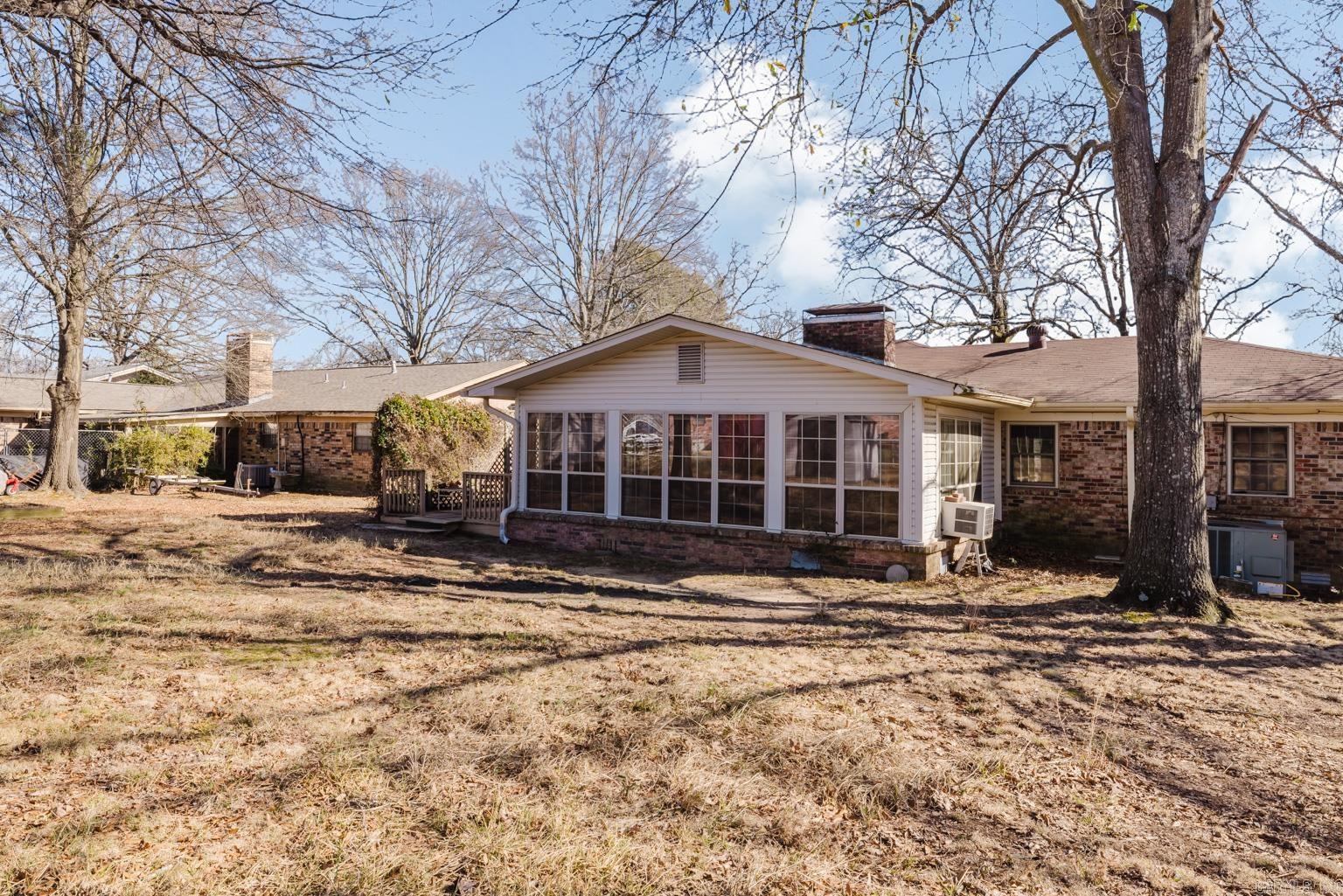 5713 N Walnut  North Little Rock, AR