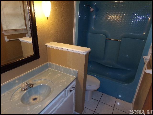 12601 County Line  Alexander, AR