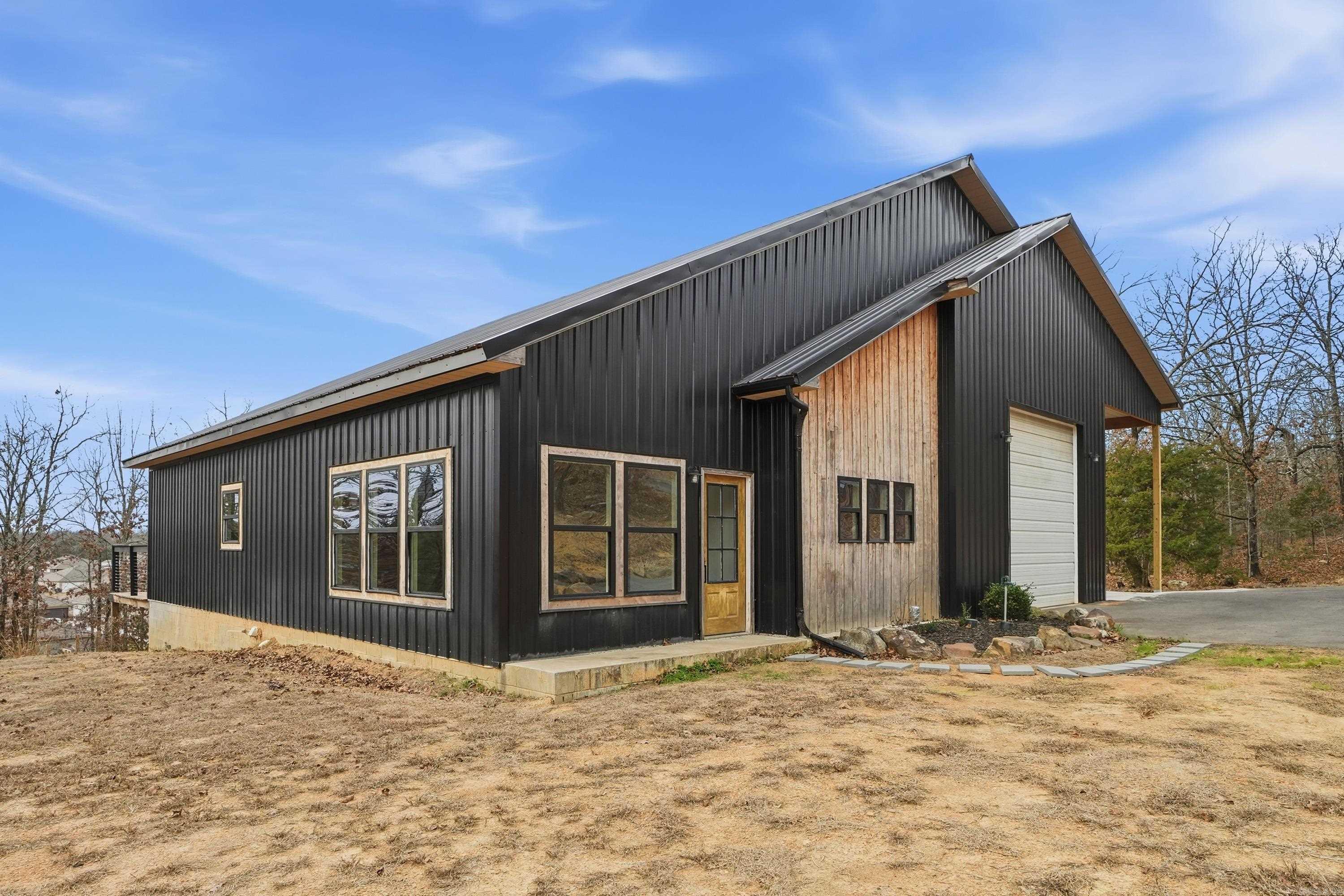 74 Hays Hill  Conway, AR