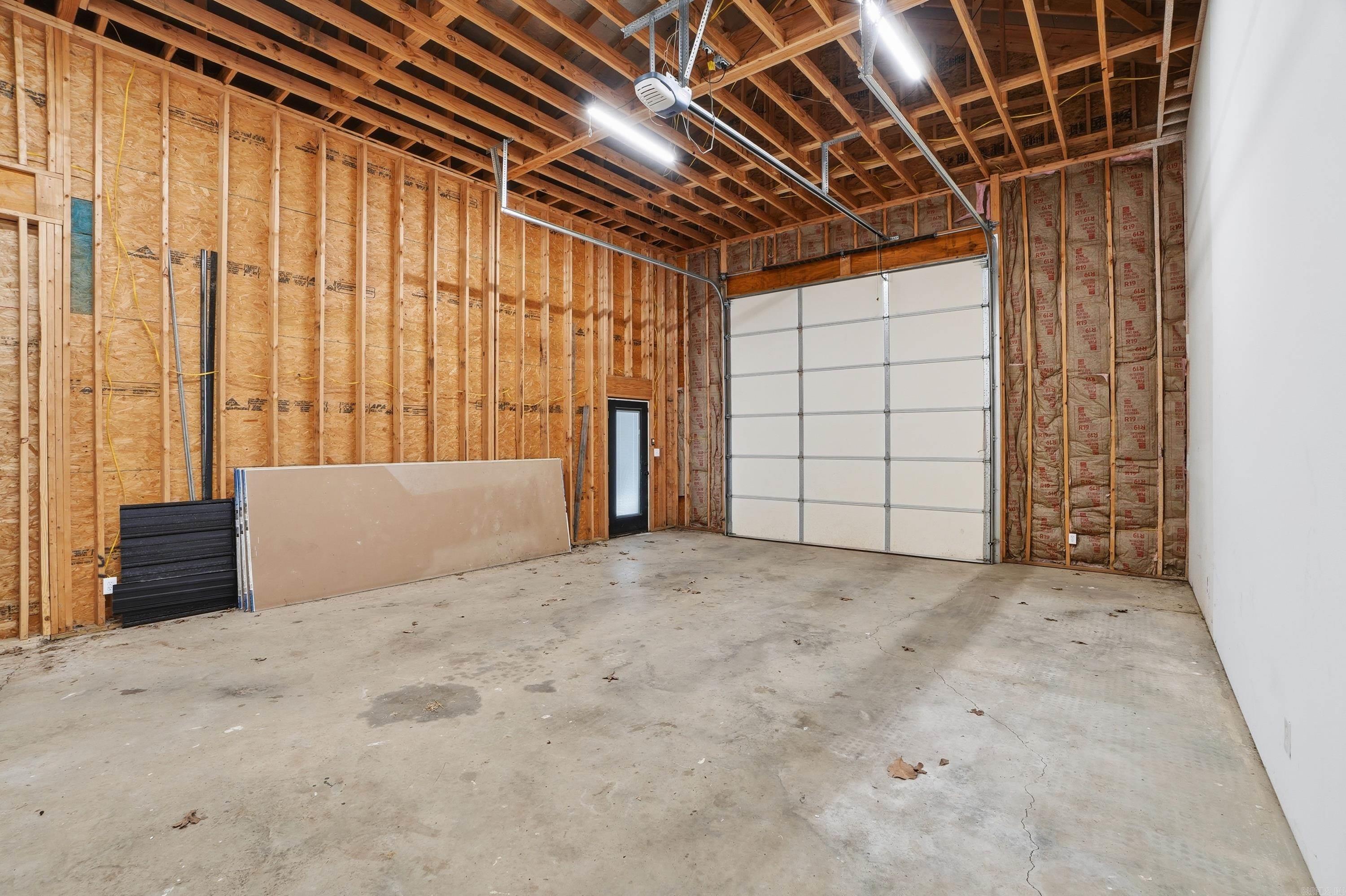 74 Hays Hill  Conway, AR