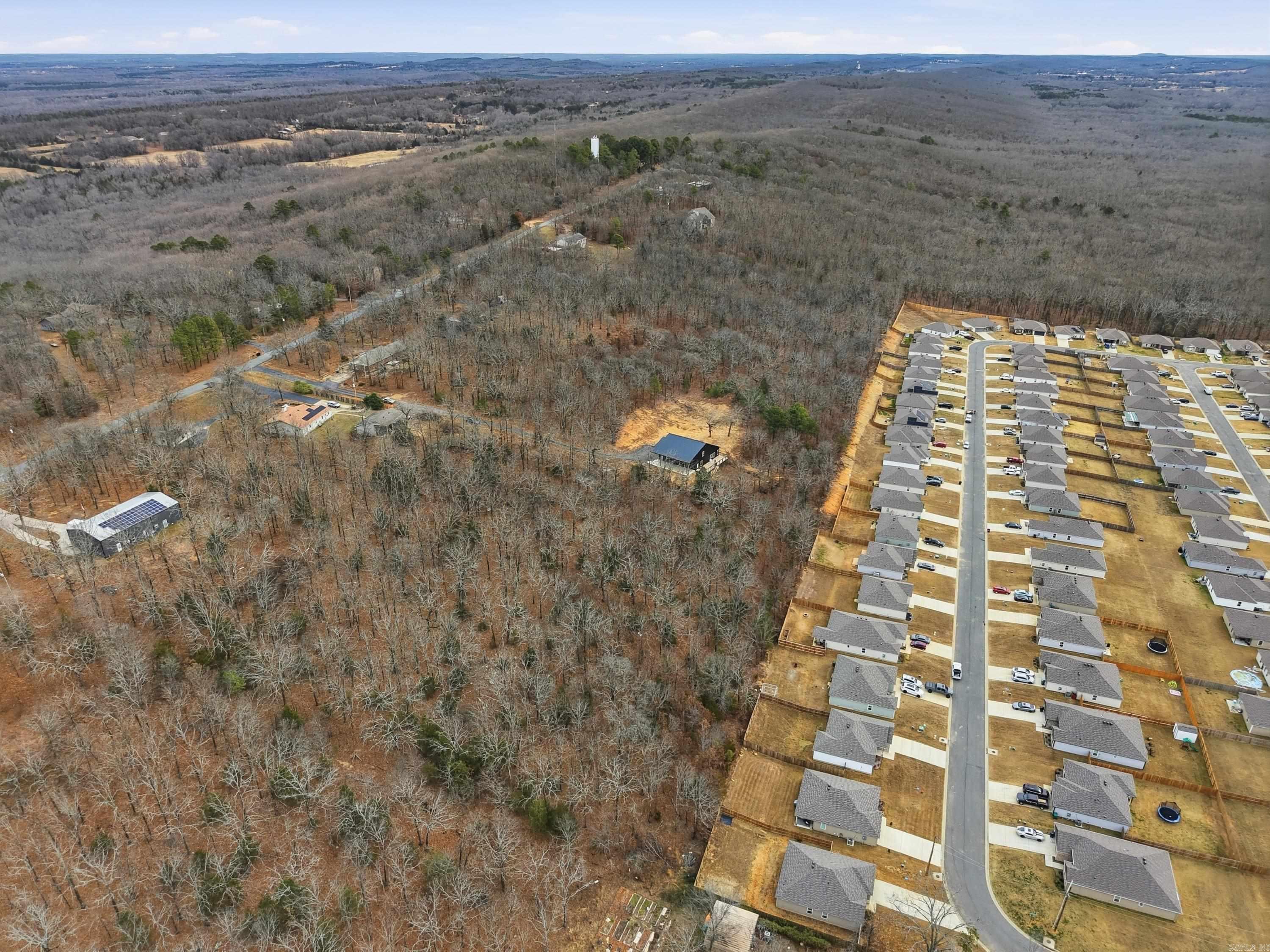 74 Hays Hill  Conway, AR