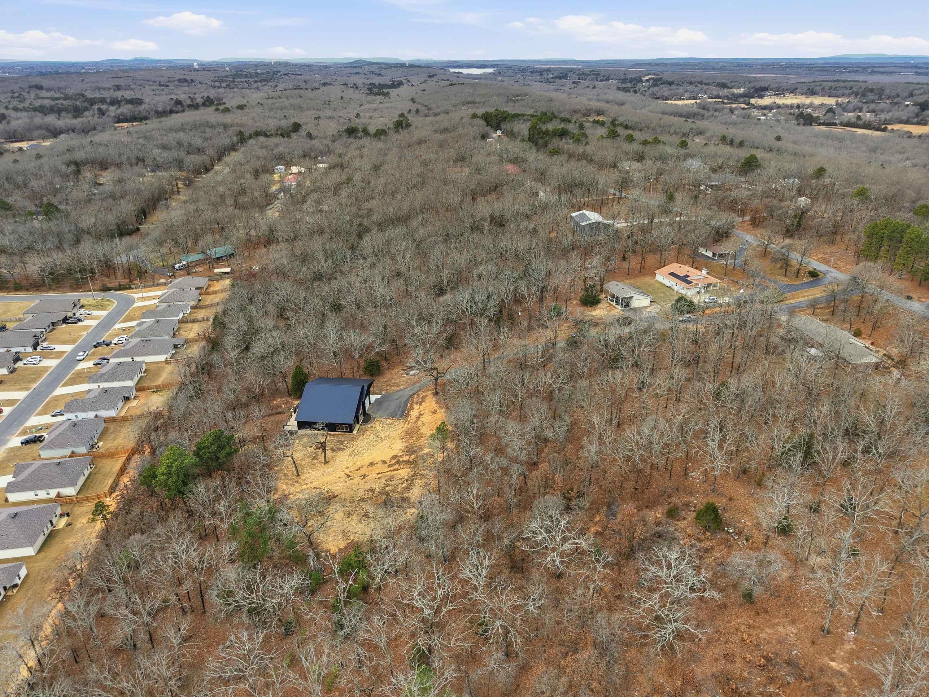 74 Hays Hill  Conway, AR