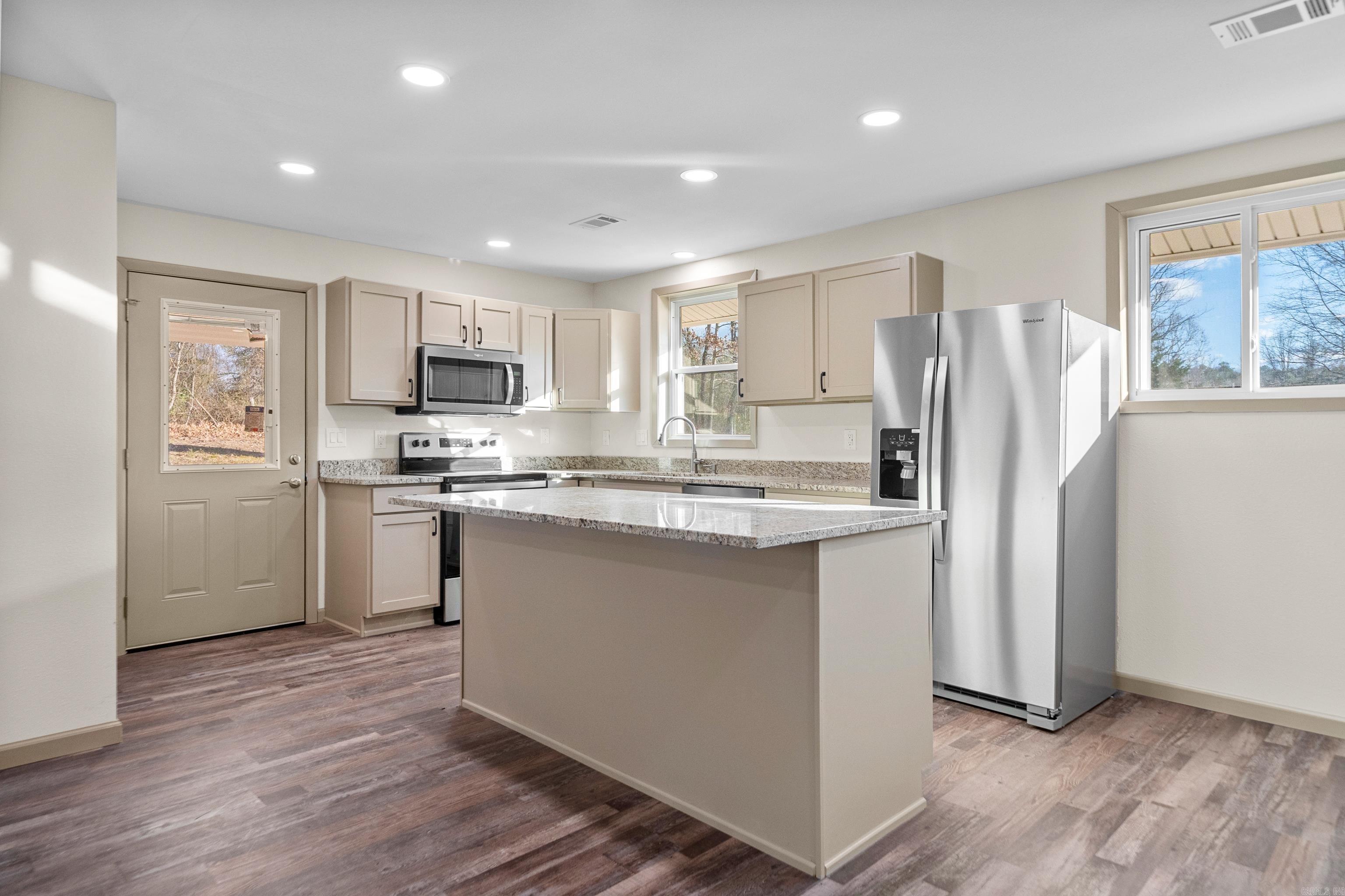 838 San Felipe  Hot Springs, AR