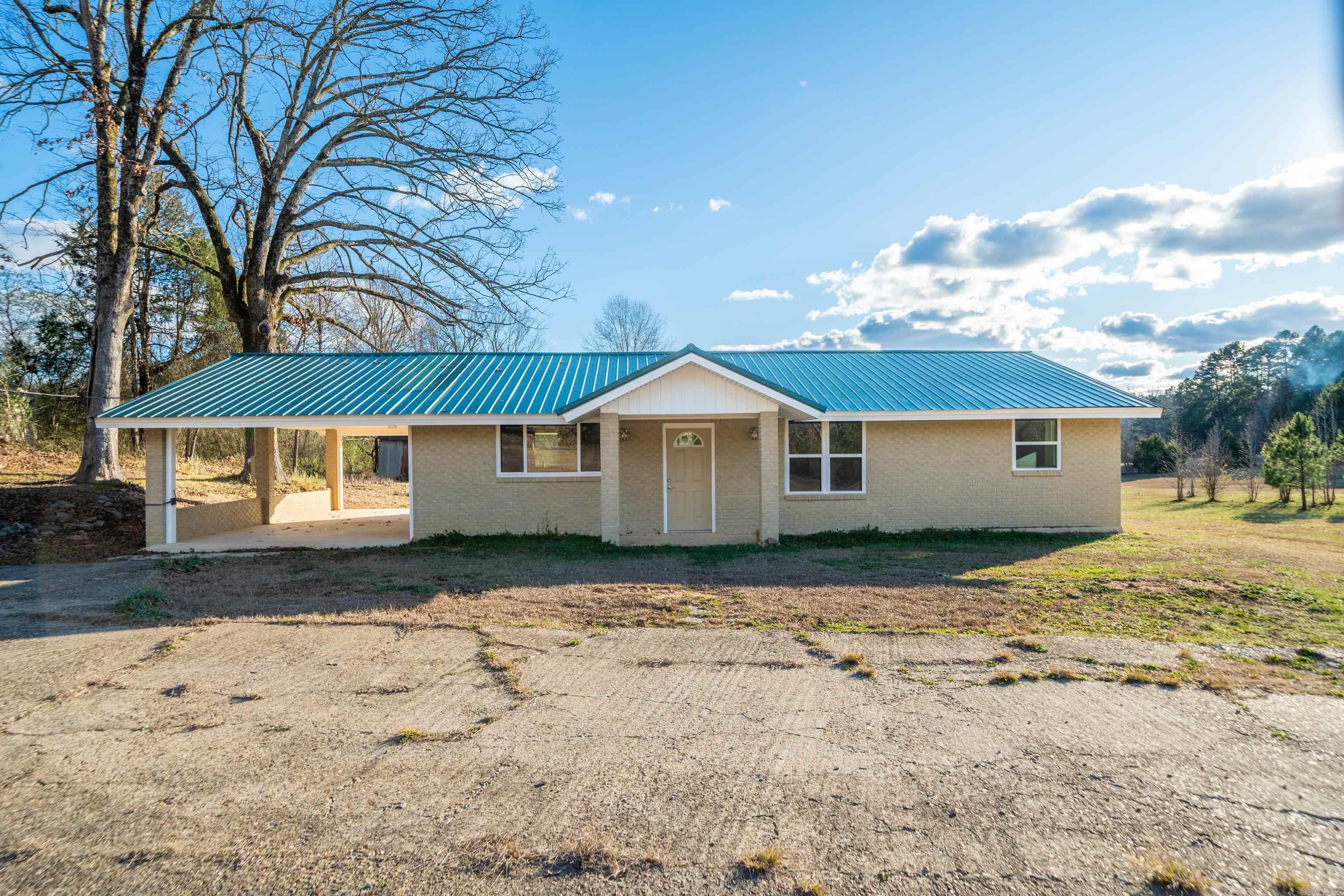 838 San Felipe  Hot Springs, AR