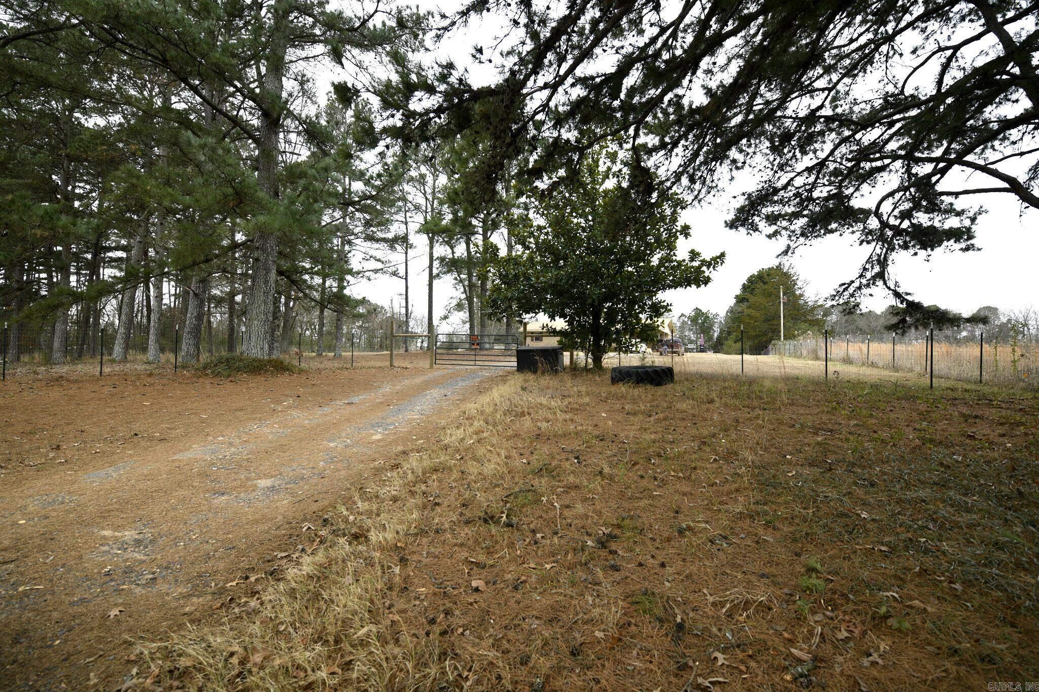 212 Polk Road 88  Mena, AR